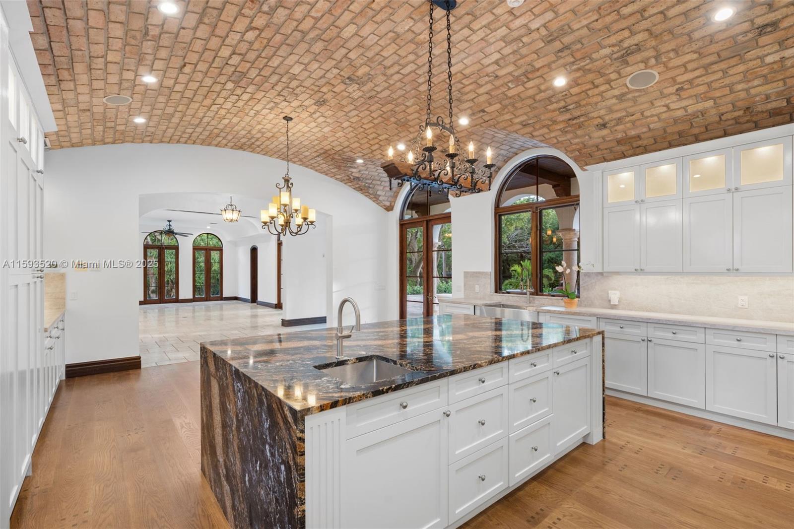 CUTLER ESTATES .345 AC - Residential