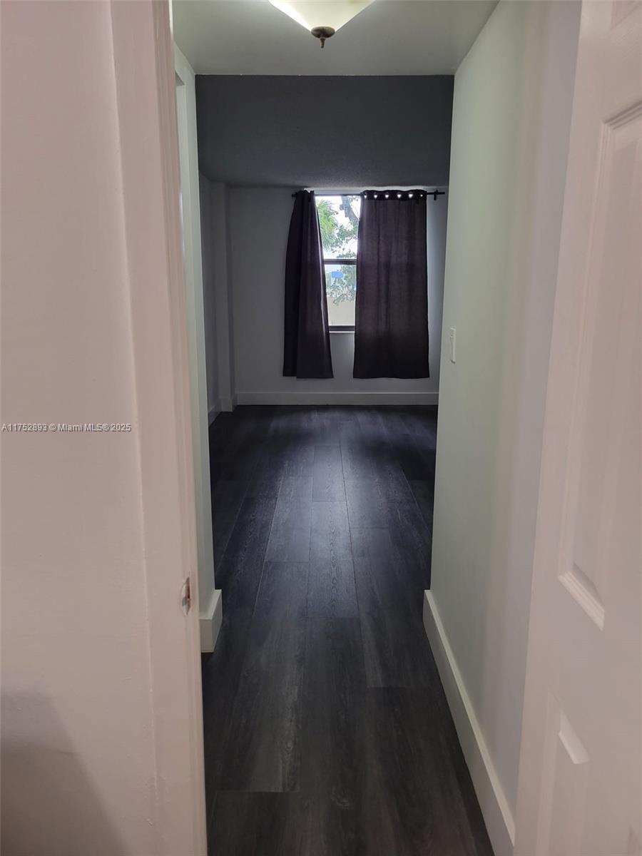 GREENWICH PH I CONDO - Residential