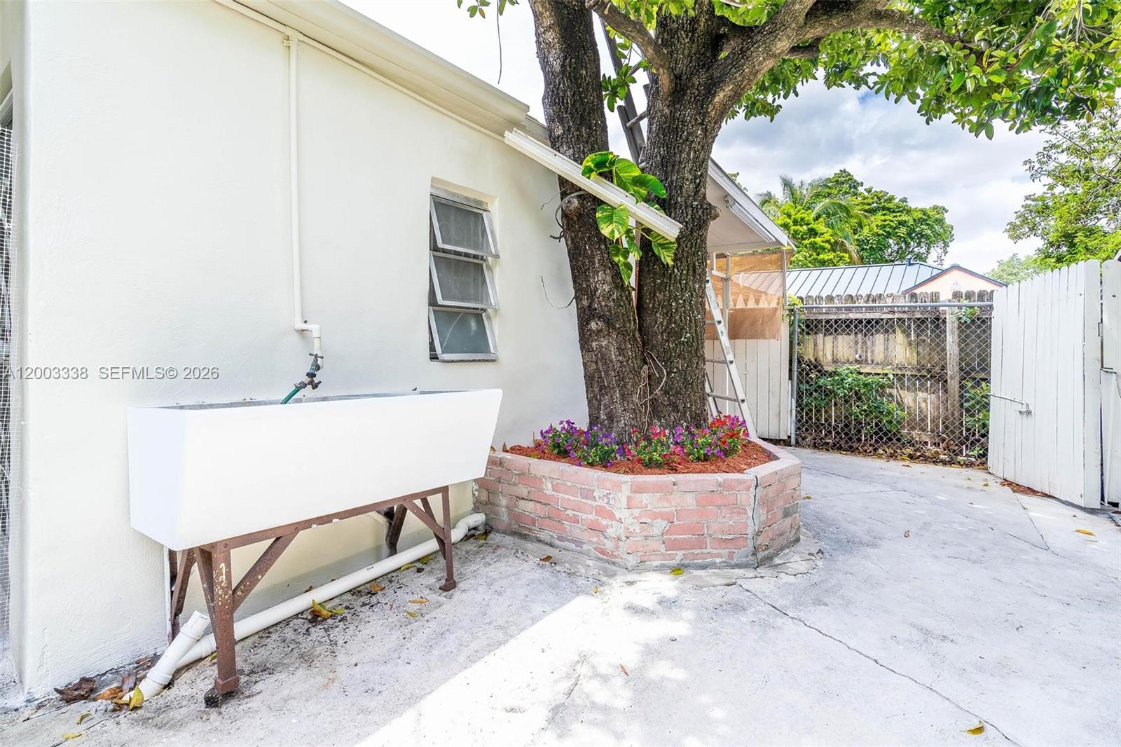 MARLBOROUGH - Residential