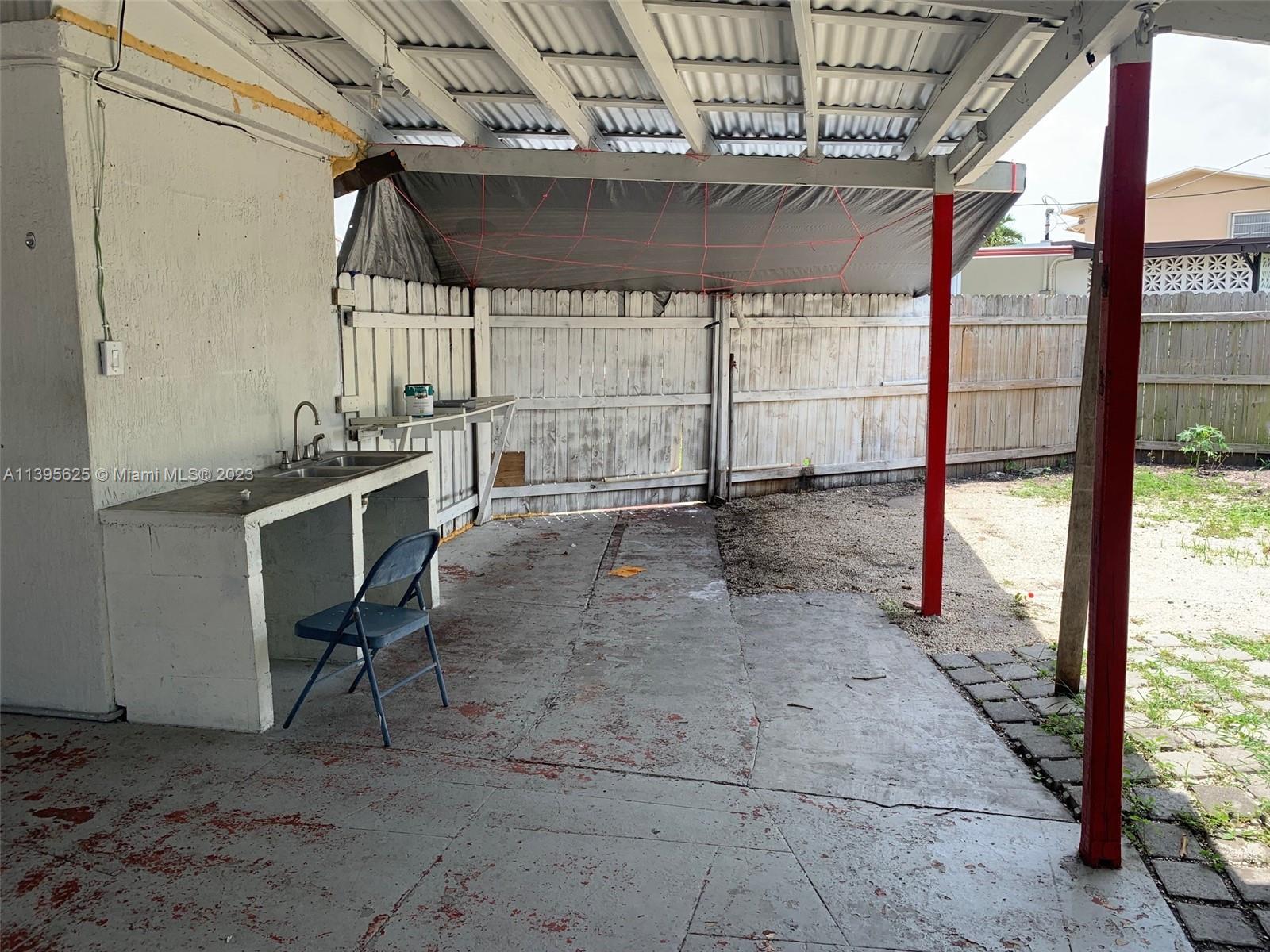 SUN-TAN VILLAGE SEC 4 - Residential Lease
