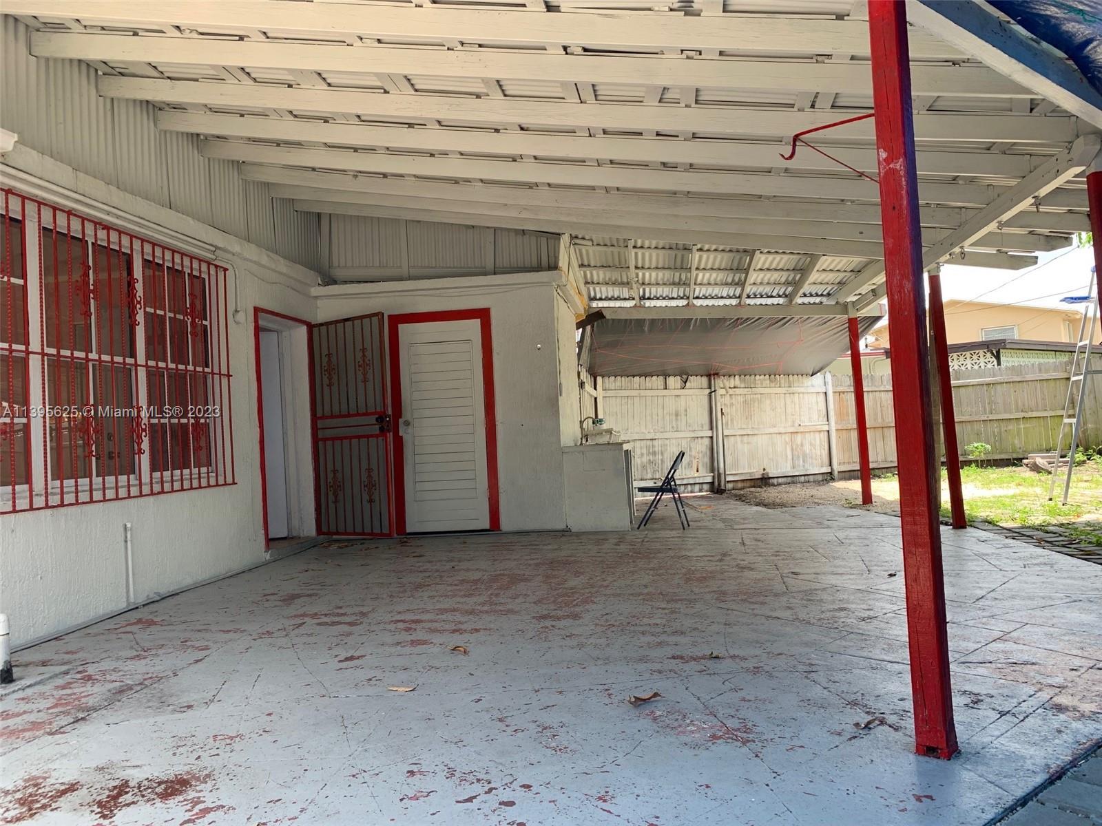 SUN-TAN VILLAGE SEC 4 - Residential Lease