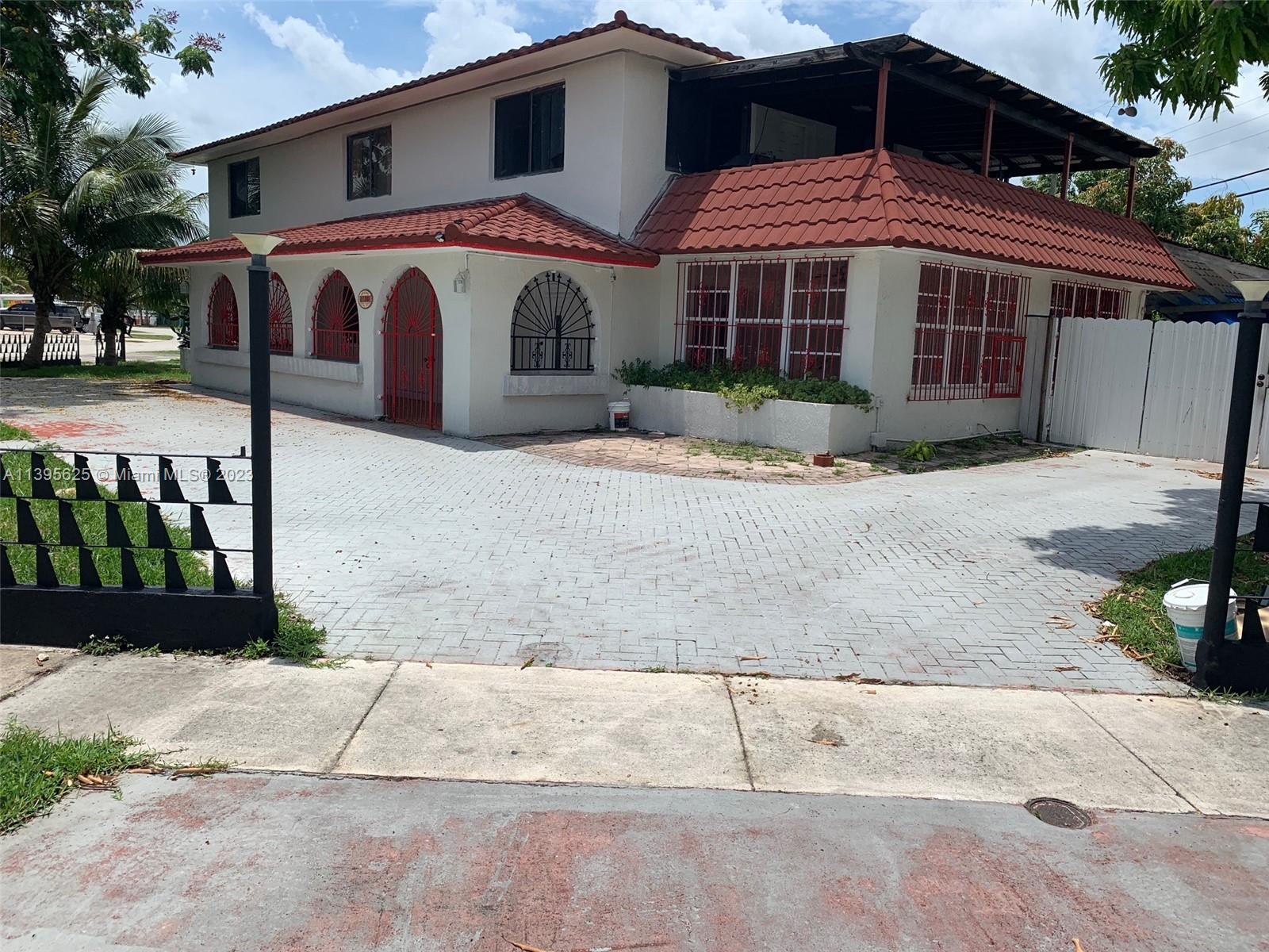 SUN-TAN VILLAGE SEC 4 - Residential Lease
