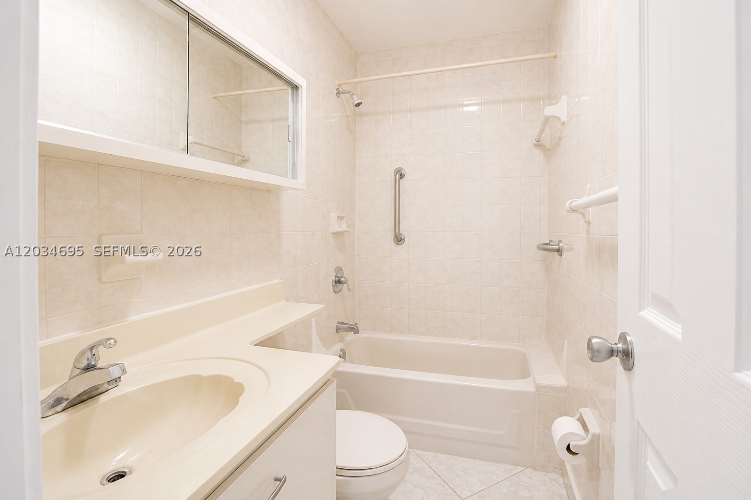 CORAL PARK ESTATES SEC 3 - Residential