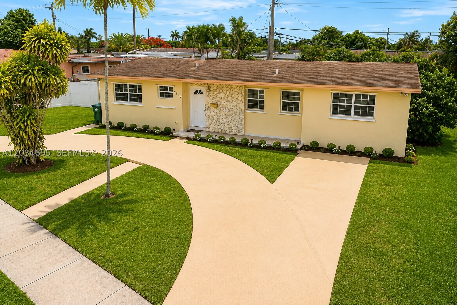 CORAL PARK ESTATES SEC 3 - Residential