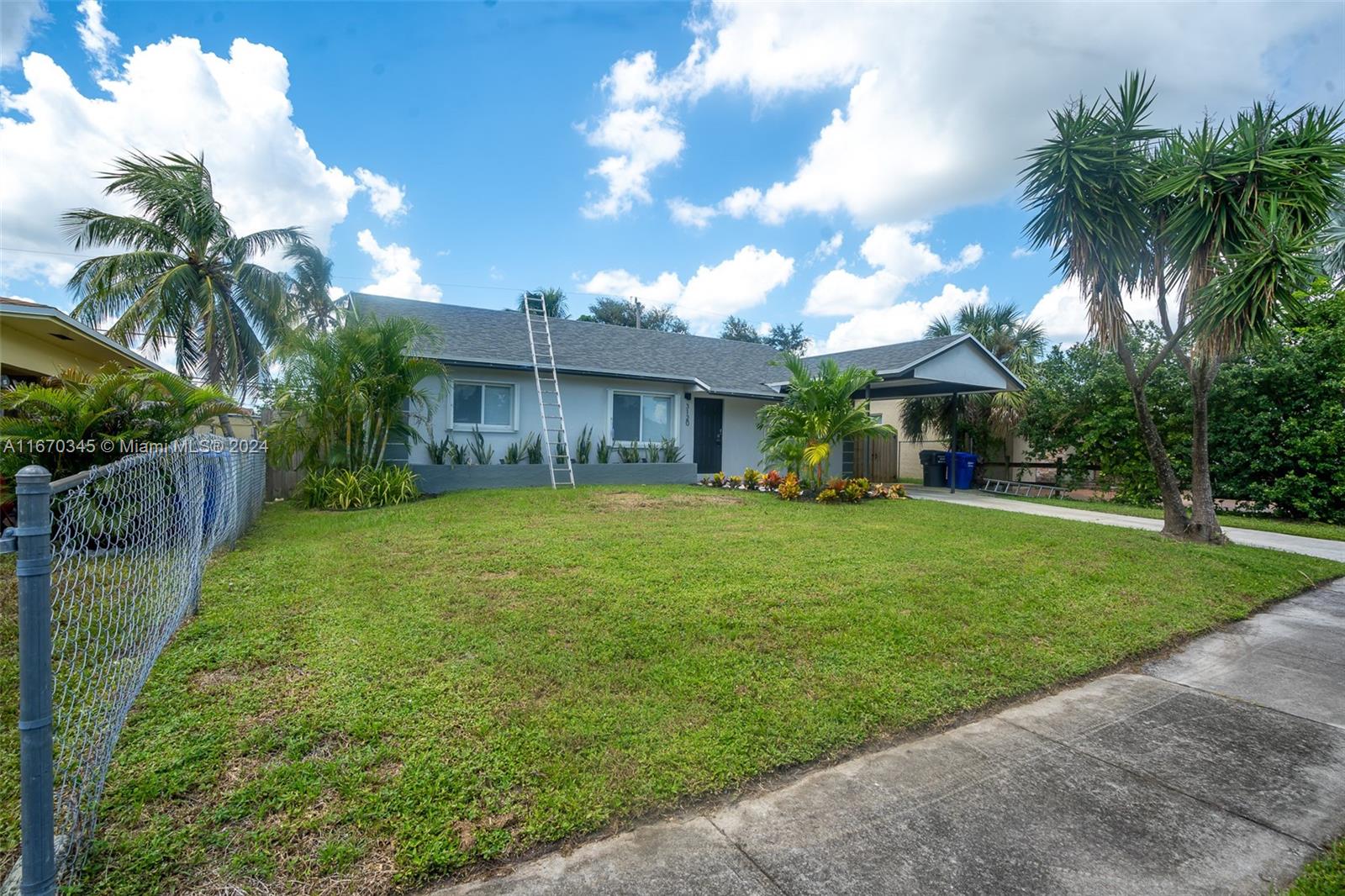 DRIFTWOOD ESTATES NO 2 - Residential Lease