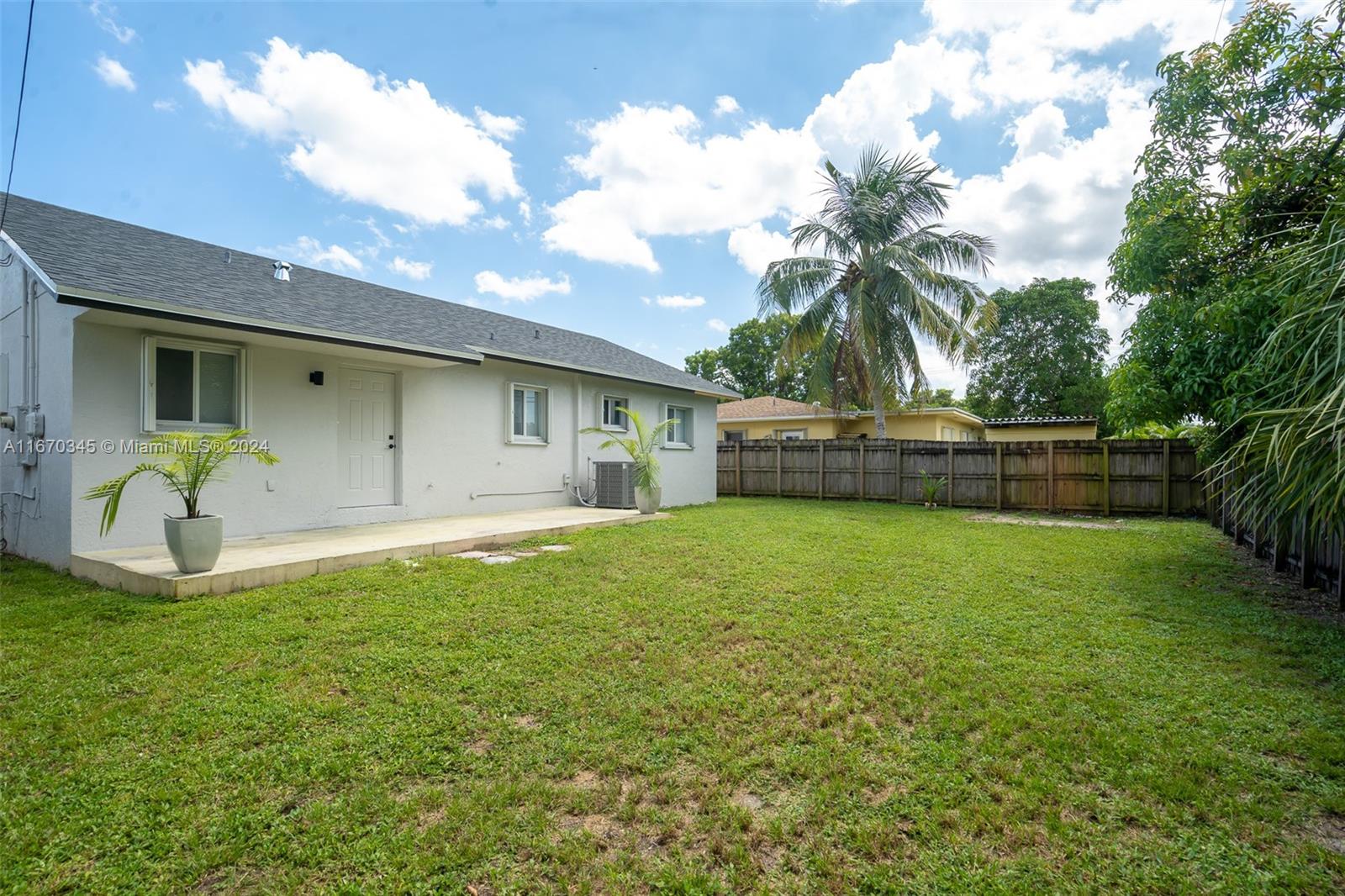 DRIFTWOOD ESTATES NO 2 - Residential Lease