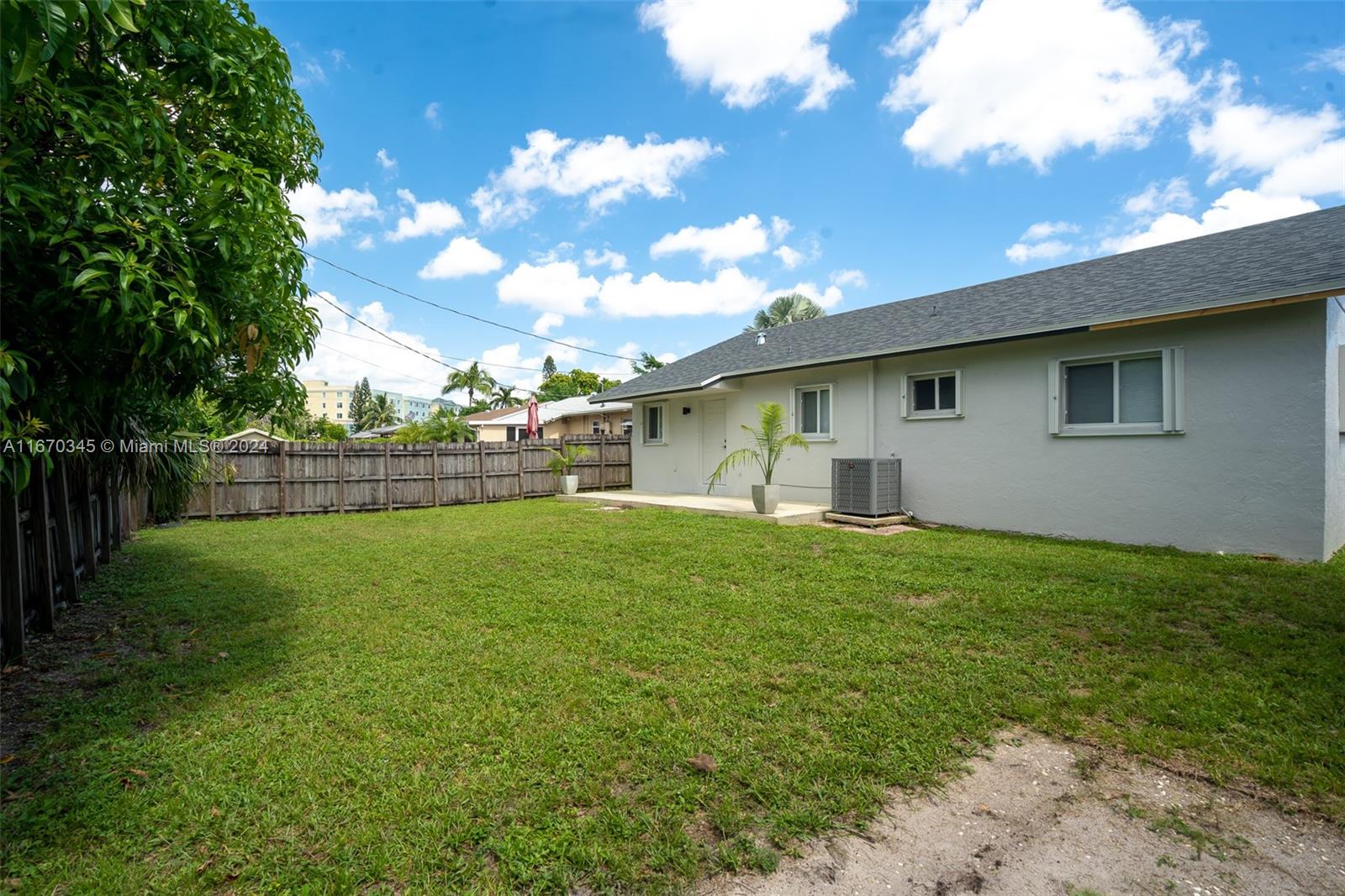 DRIFTWOOD ESTATES NO 2 - Residential Lease