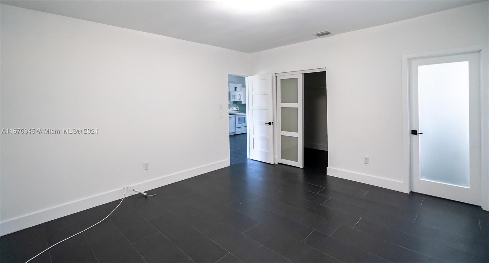 DRIFTWOOD ESTATES NO 2 - Residential Lease