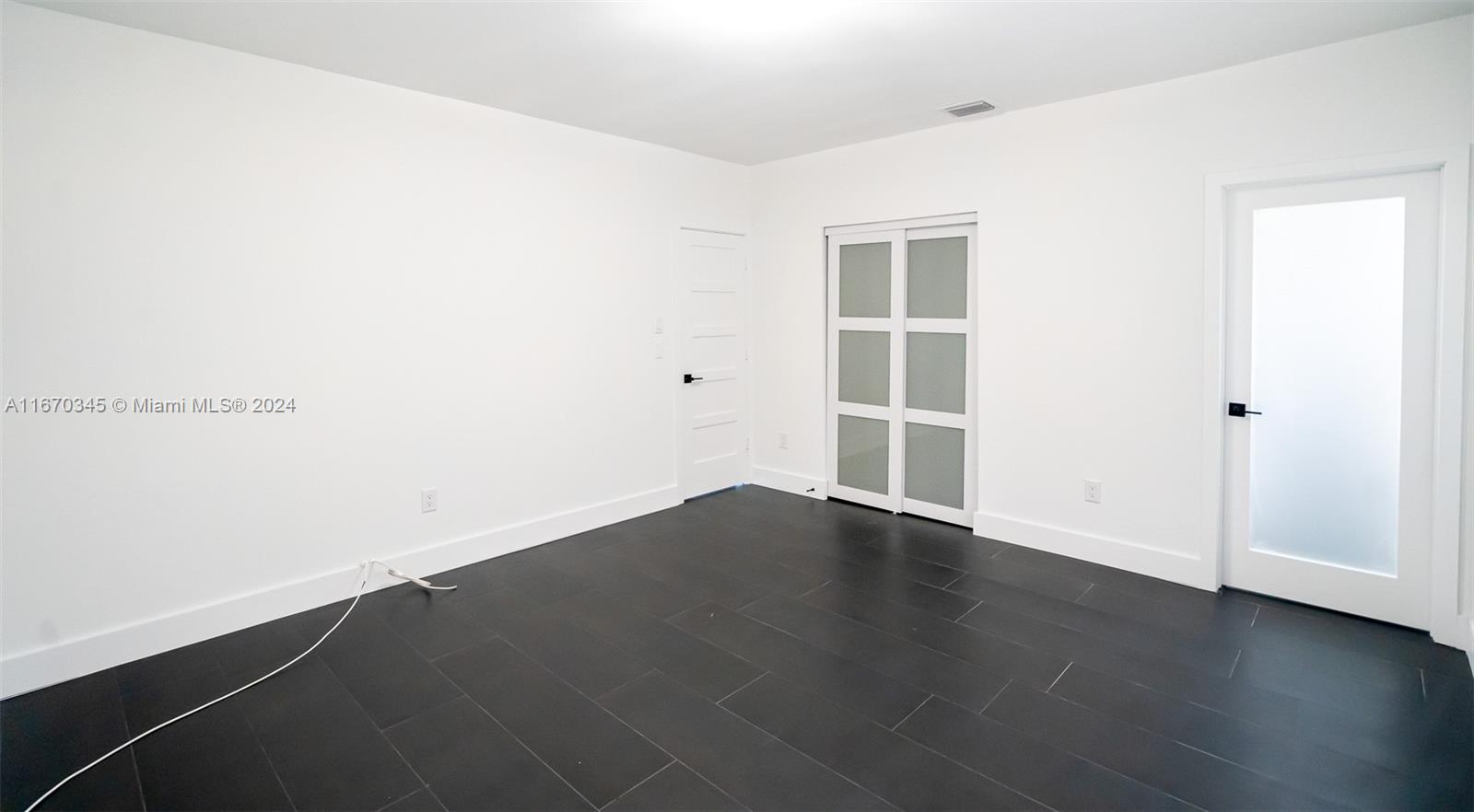 DRIFTWOOD ESTATES NO 2 - Residential Lease