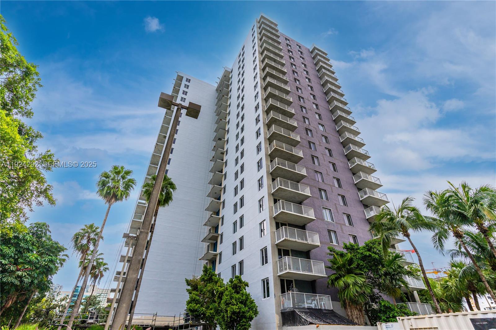 MADISON DOWNTOWN CONDO - Residential