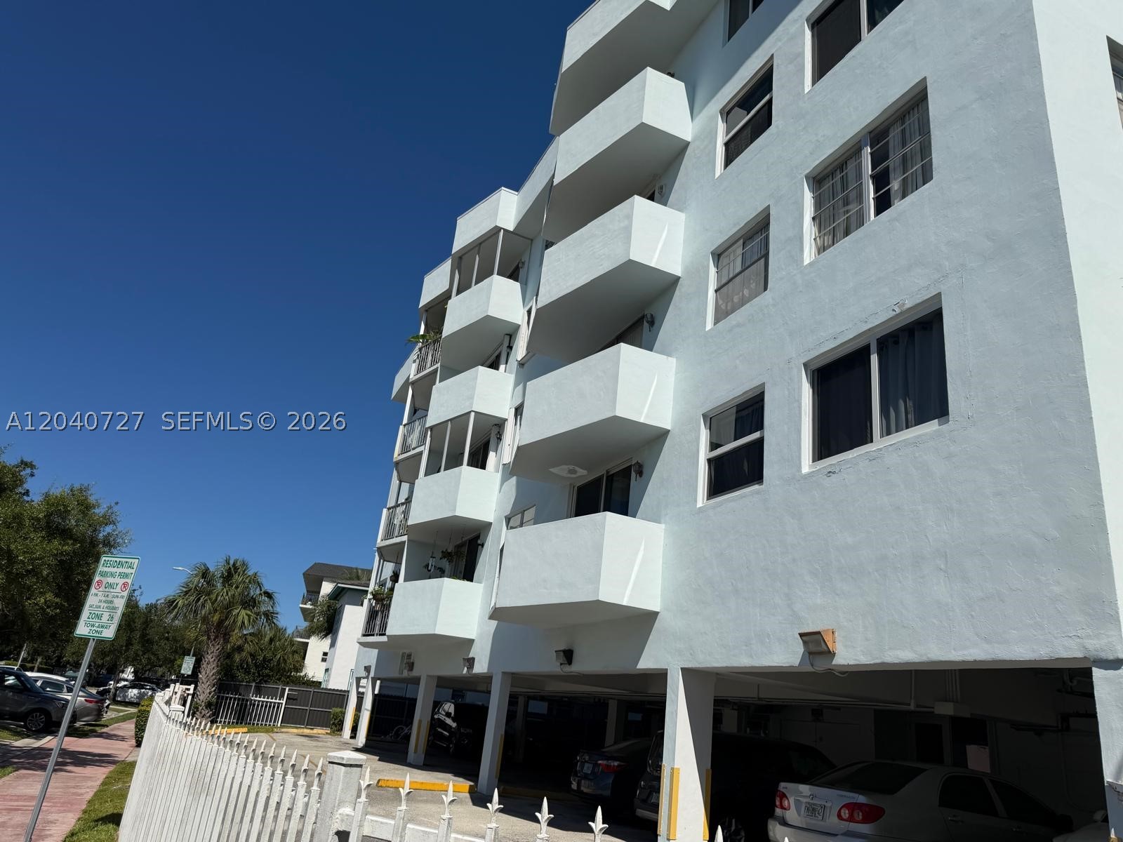 LISETTE CONDO - Residential