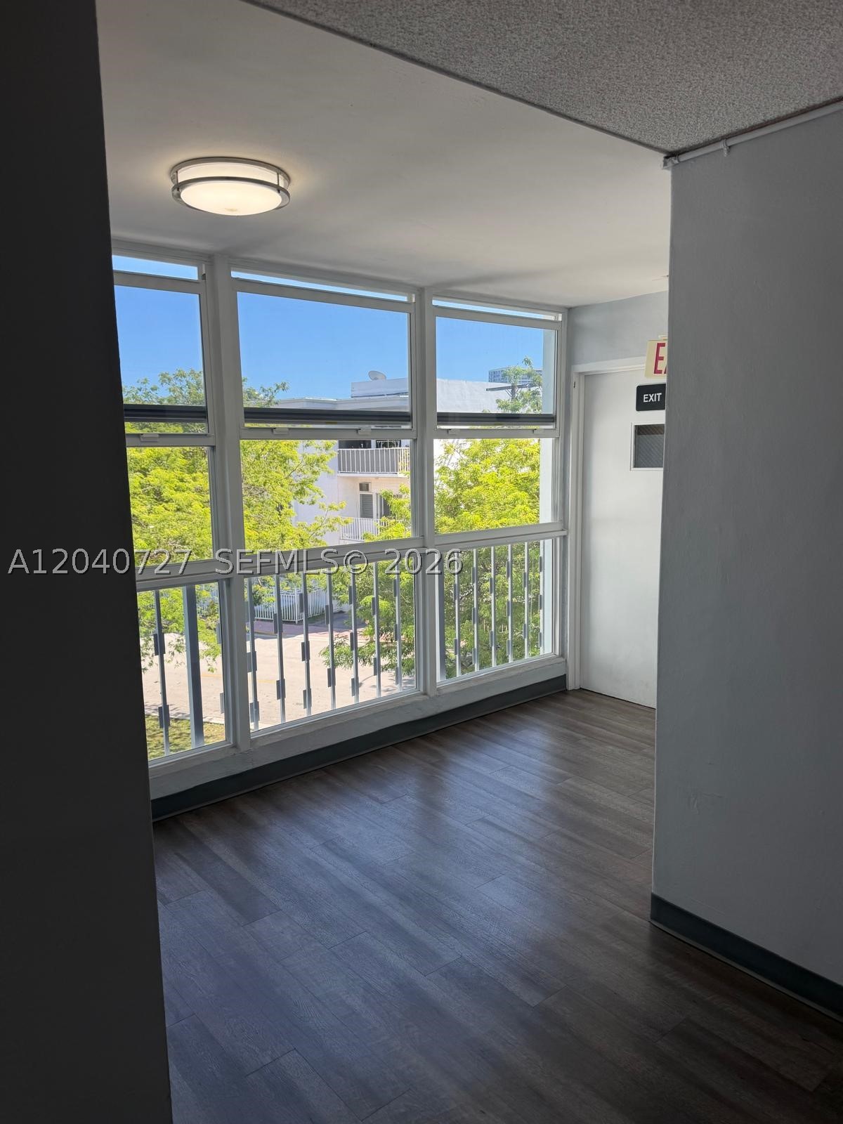 LISETTE CONDO - Residential