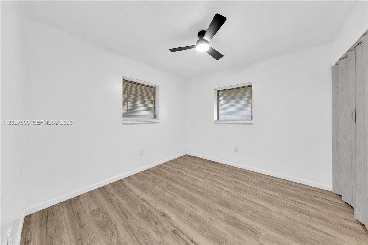 DRIFTWOOD PLAZA - Residential
