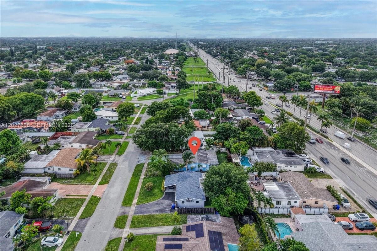 DRIFTWOOD PLAZA - Residential