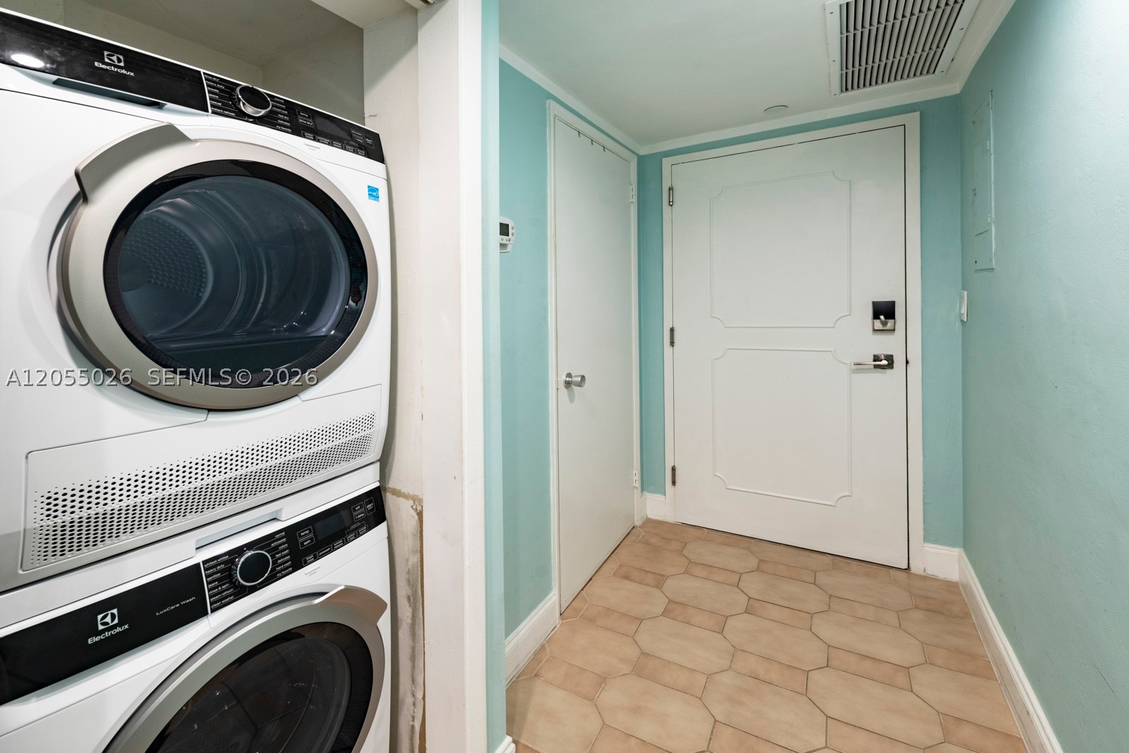 OCEAN SUMMIT CONDO - Residential
