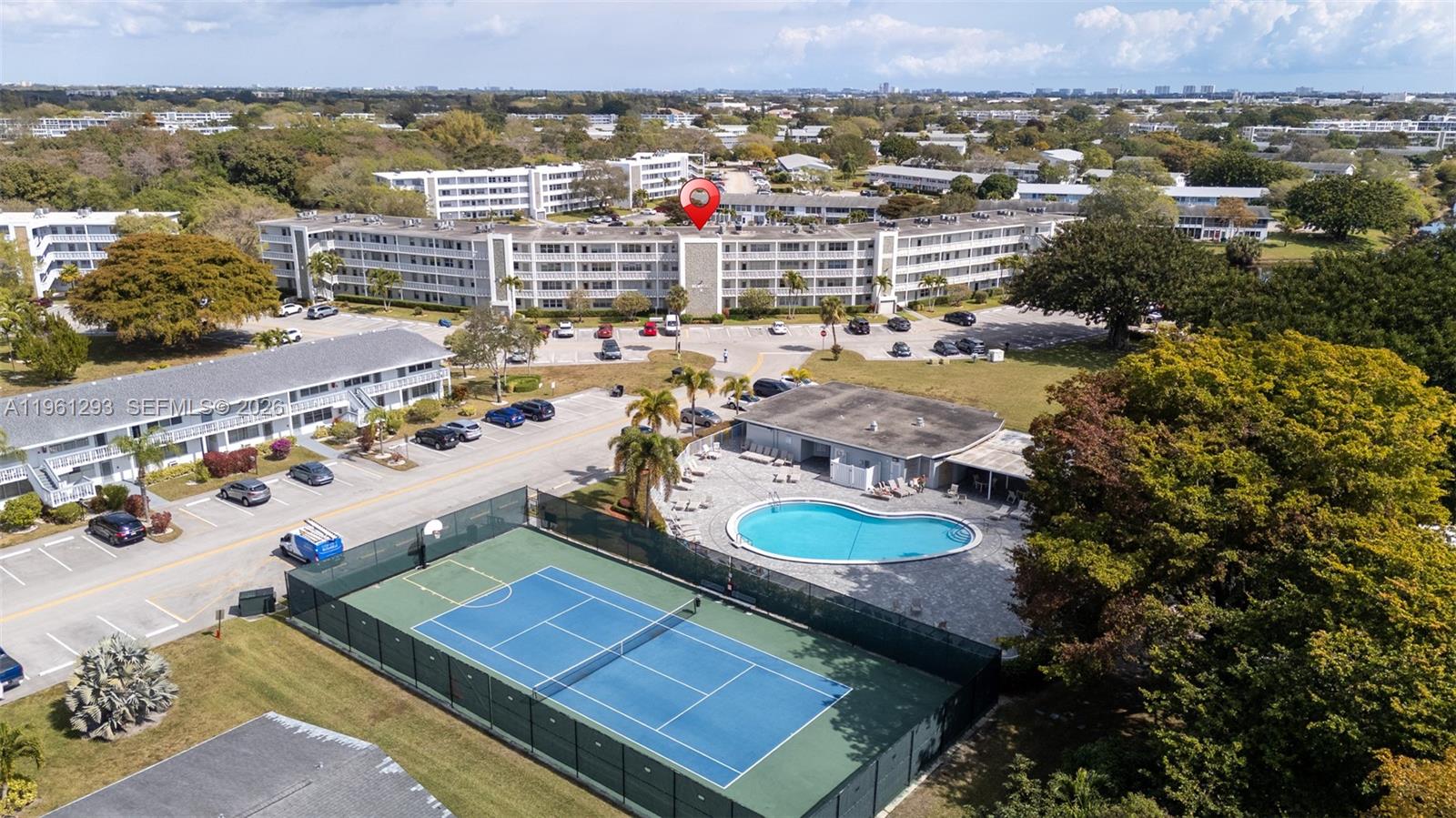 NEWPORT N CONDO - Residential
