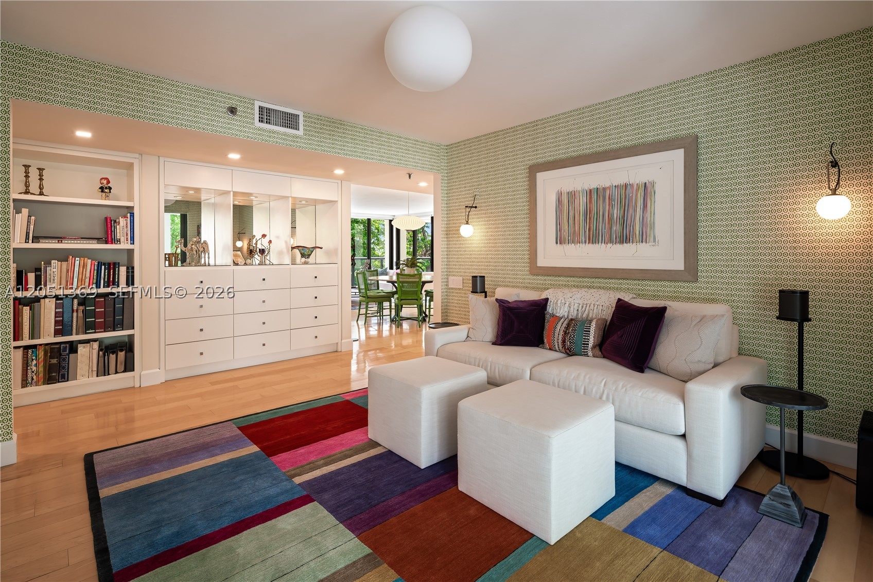 THE COCONUT GROVE BAYSHORE - Residential
