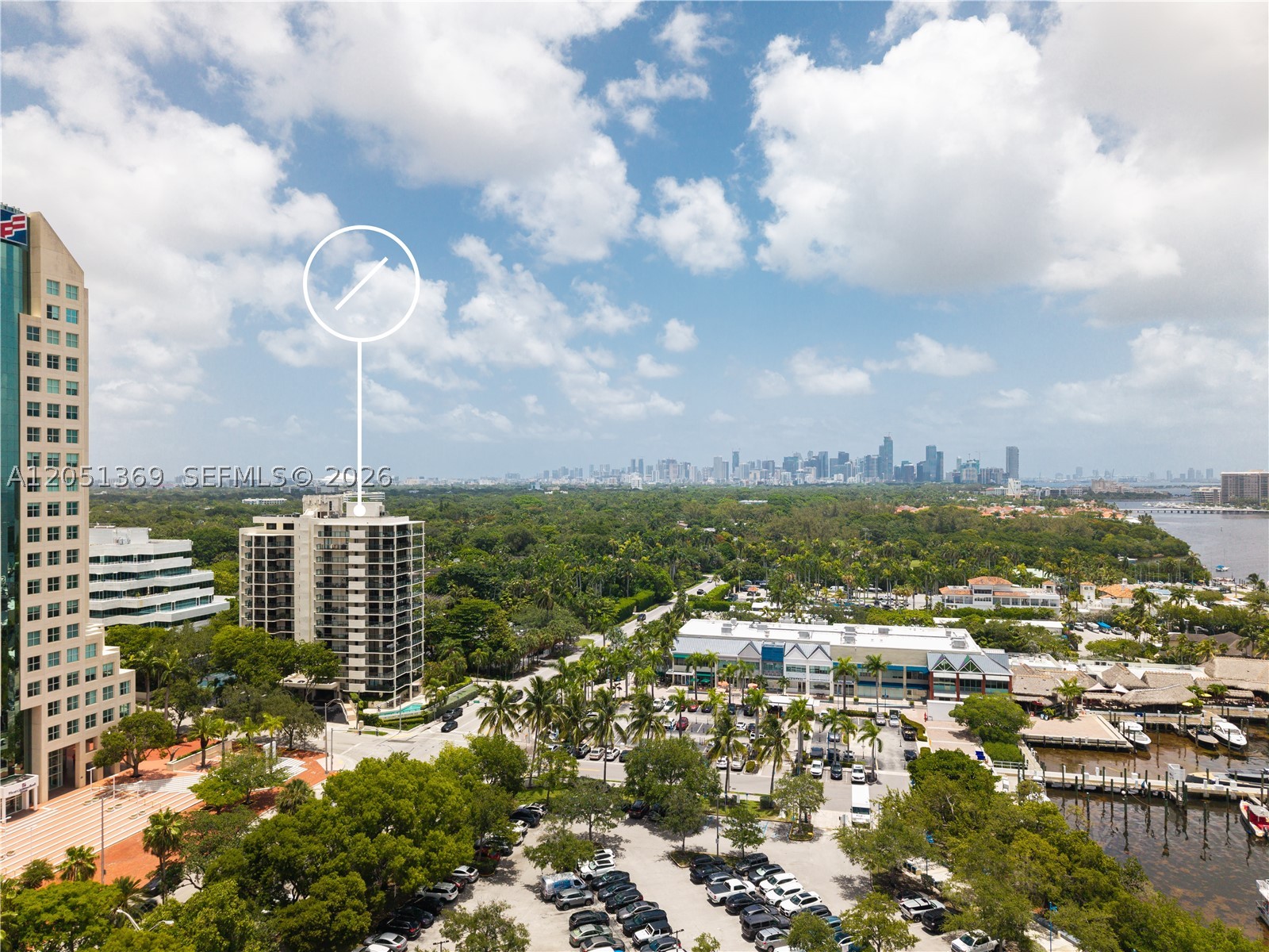 THE COCONUT GROVE BAYSHORE - Residential