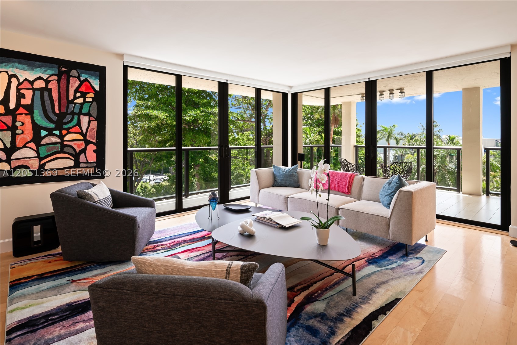 THE COCONUT GROVE BAYSHORE - Residential