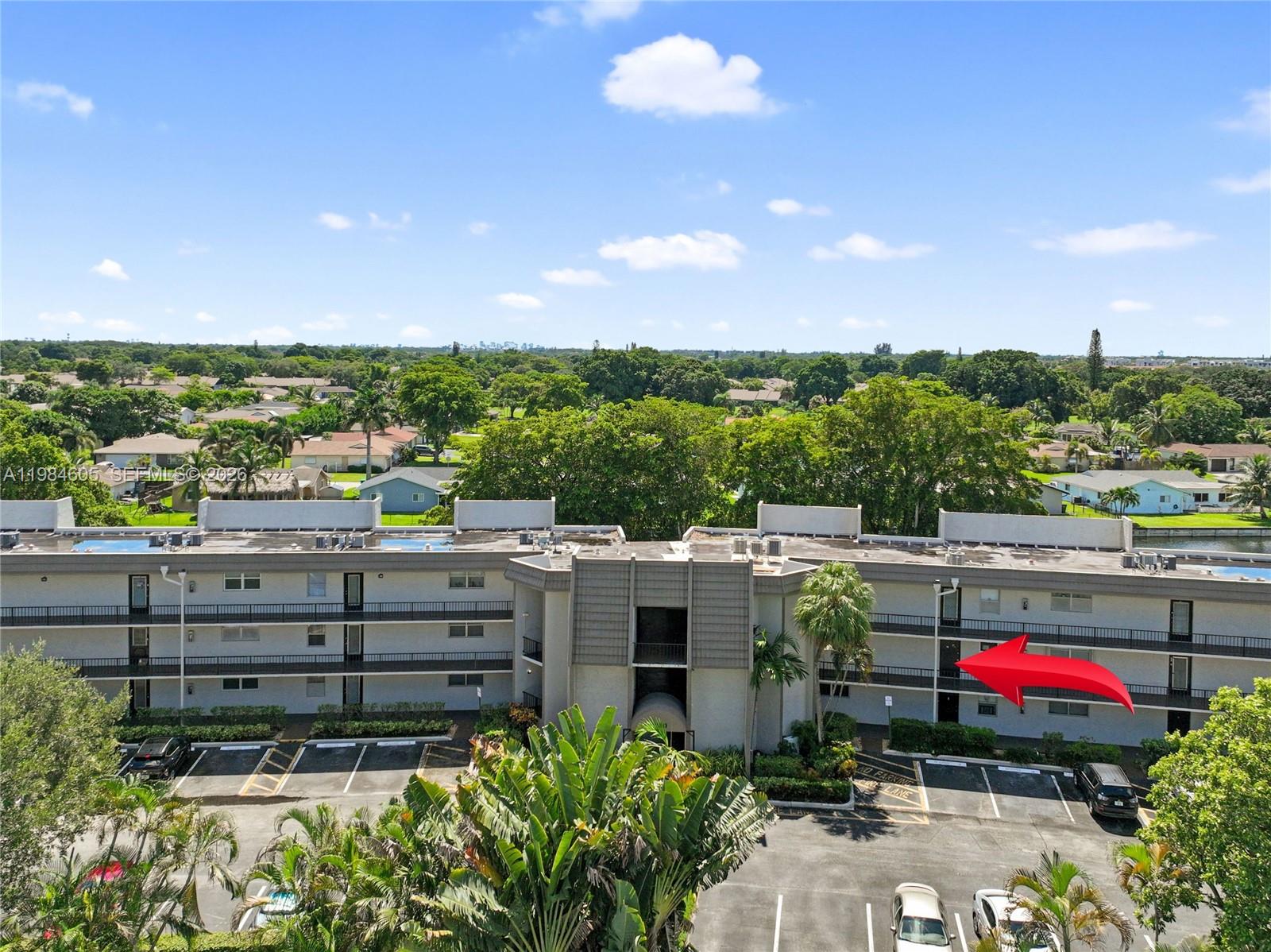 LIME BAY CONDOMINIUM 8 - Residential