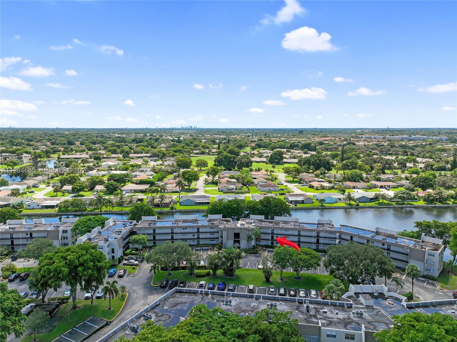 LIME BAY CONDOMINIUM 8 - Residential