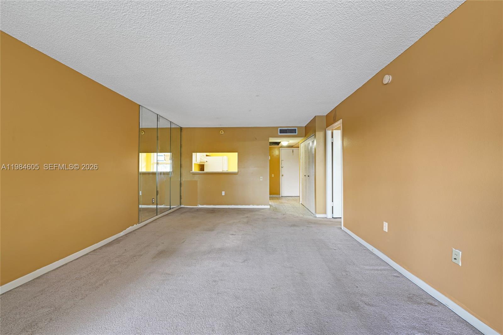 LIME BAY CONDOMINIUM 8 - Residential