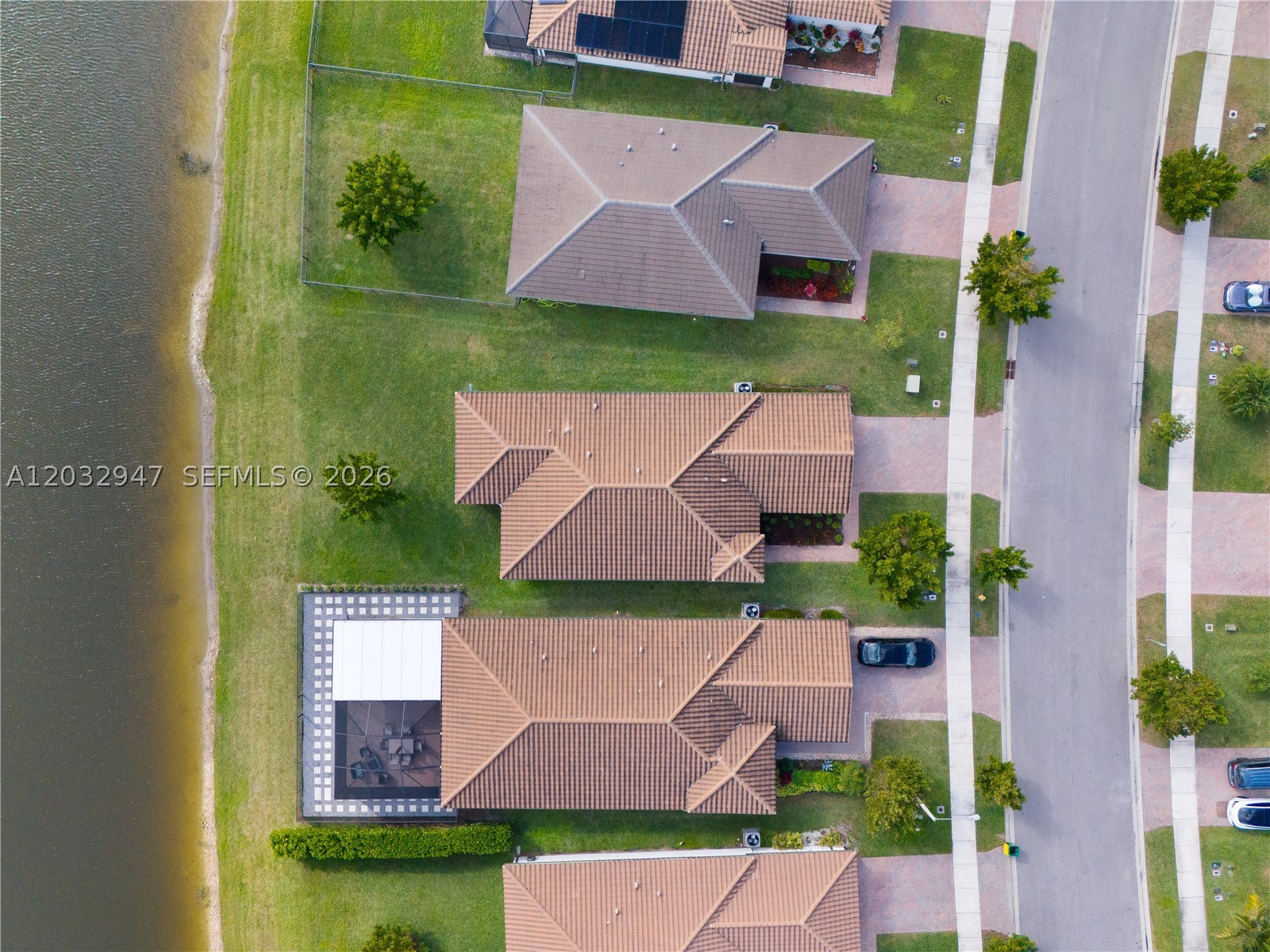 SINGLE FAMILY - Residential