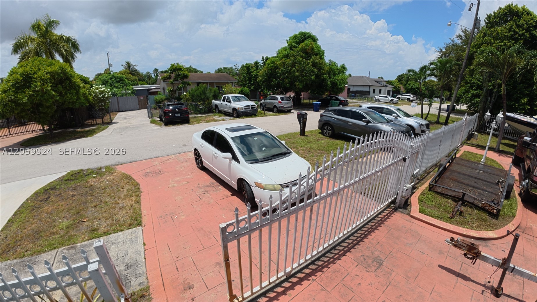 VENETIAN GARDENS ACRESPB - Residential