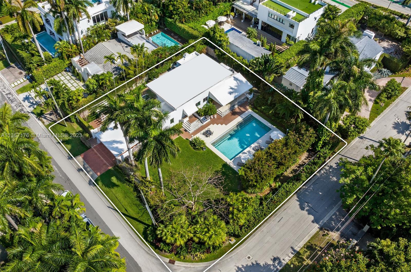 SAN MARINO ISLAND - Residential