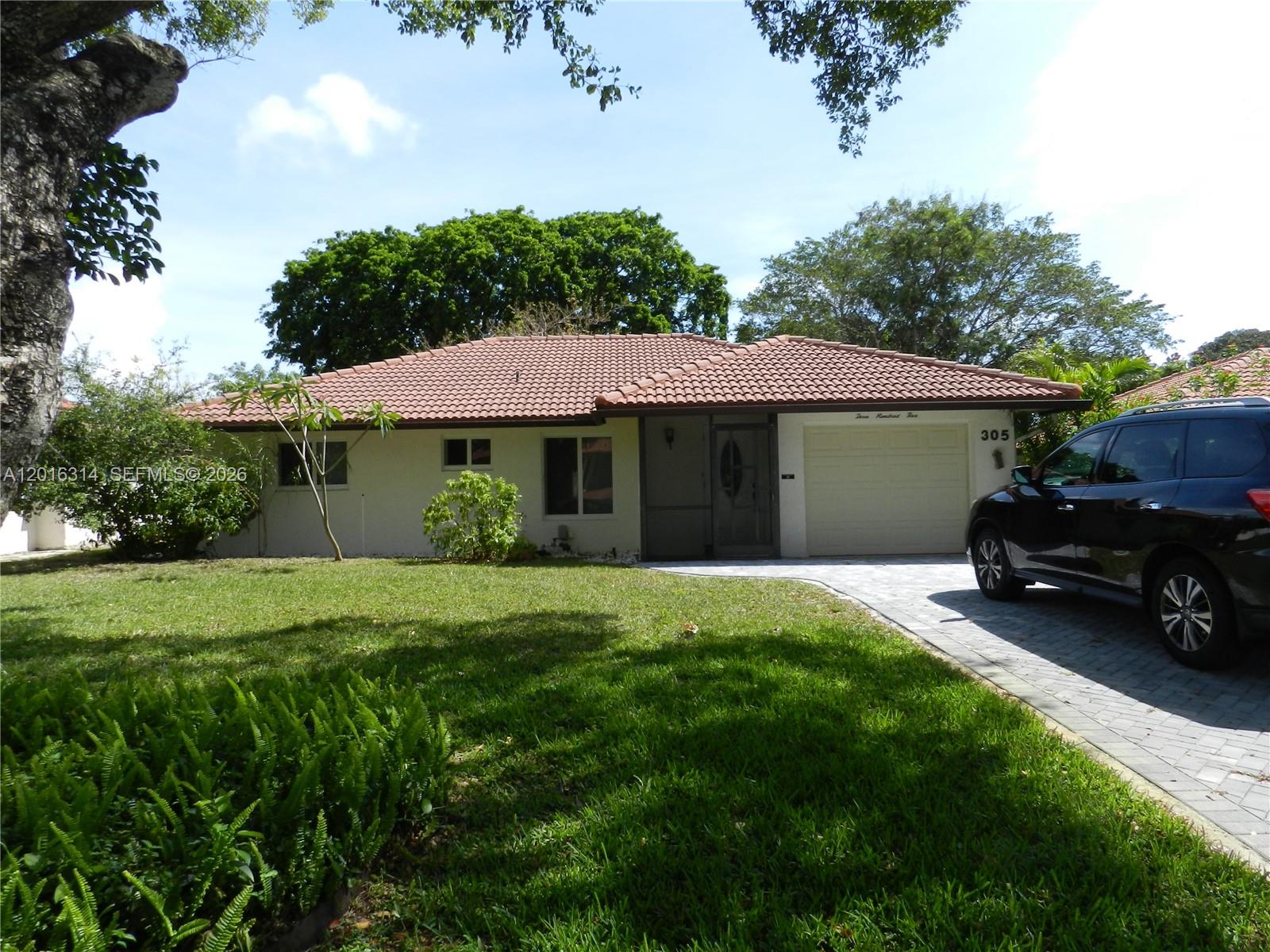 KNOB HILL SUB - Residential