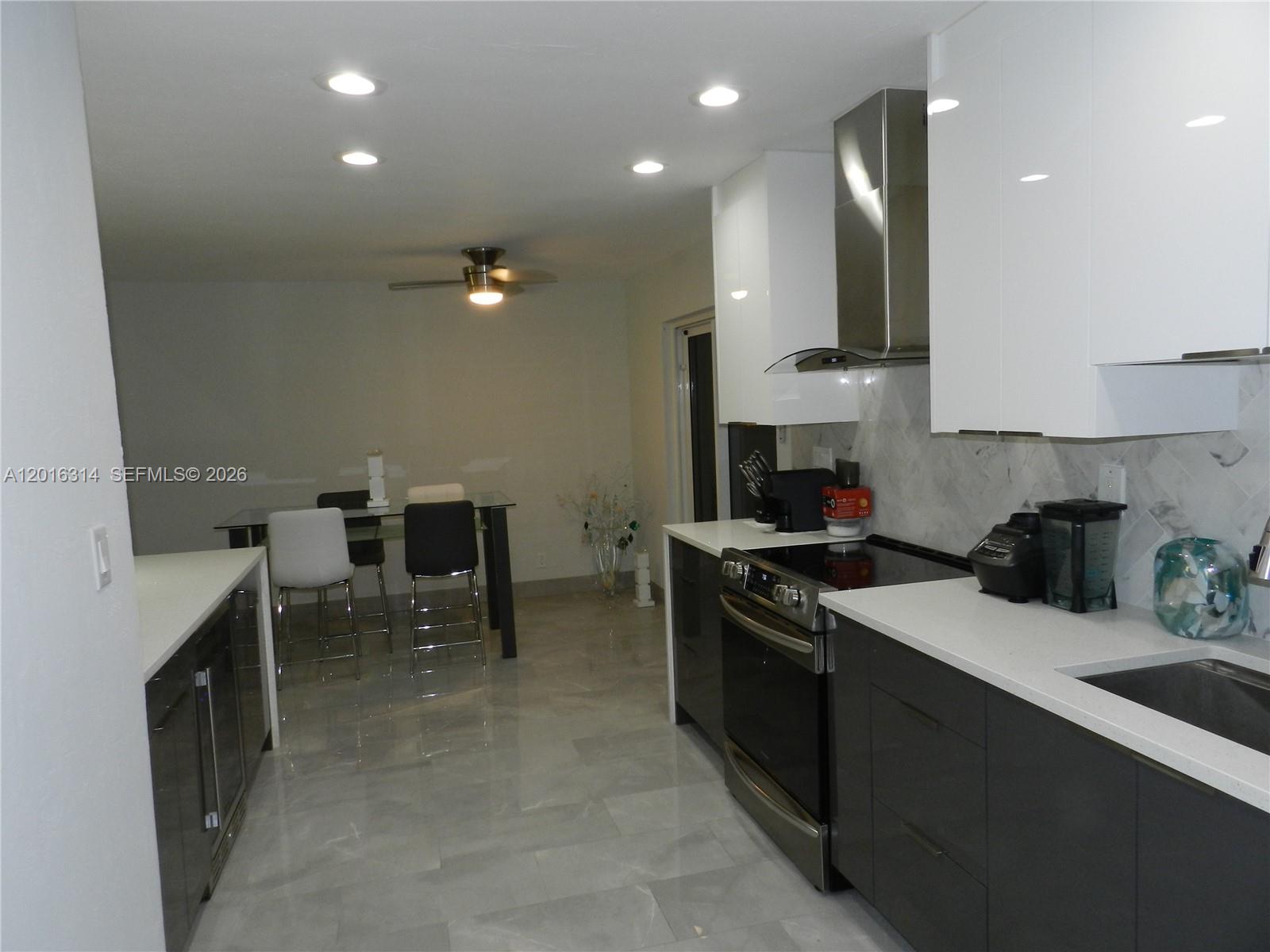 KNOB HILL SUB - Residential