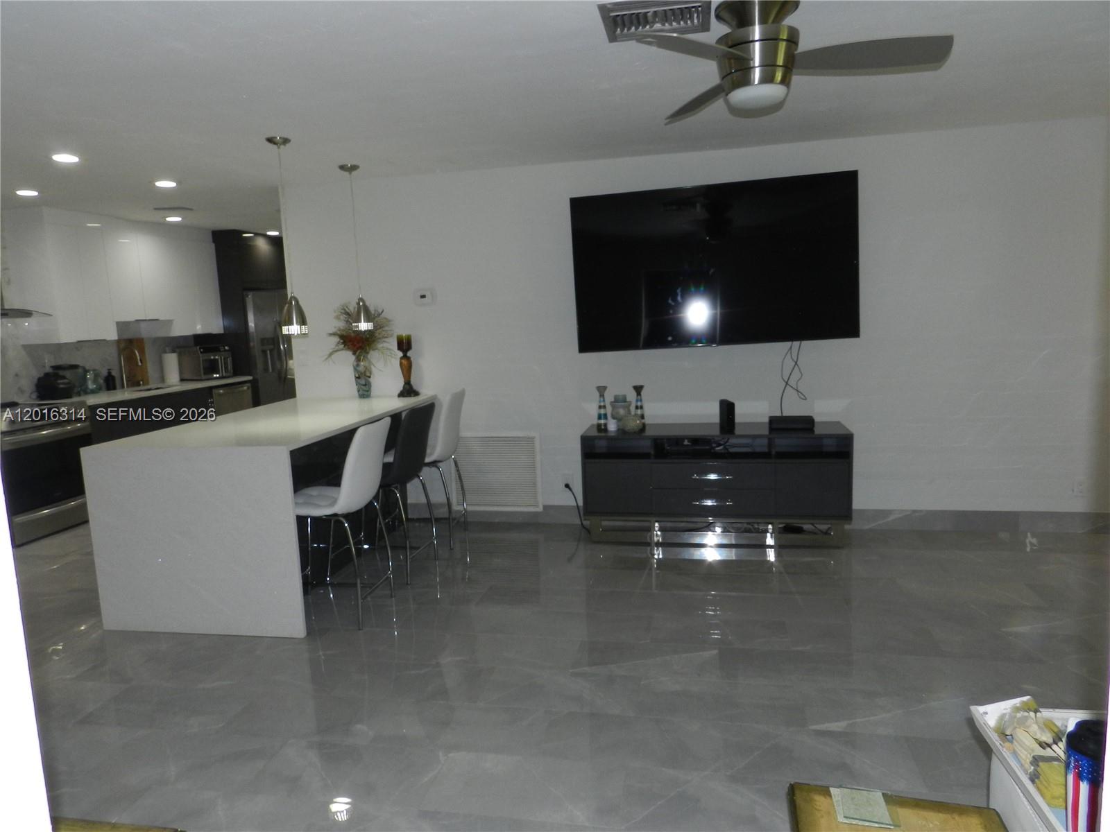 KNOB HILL SUB - Residential