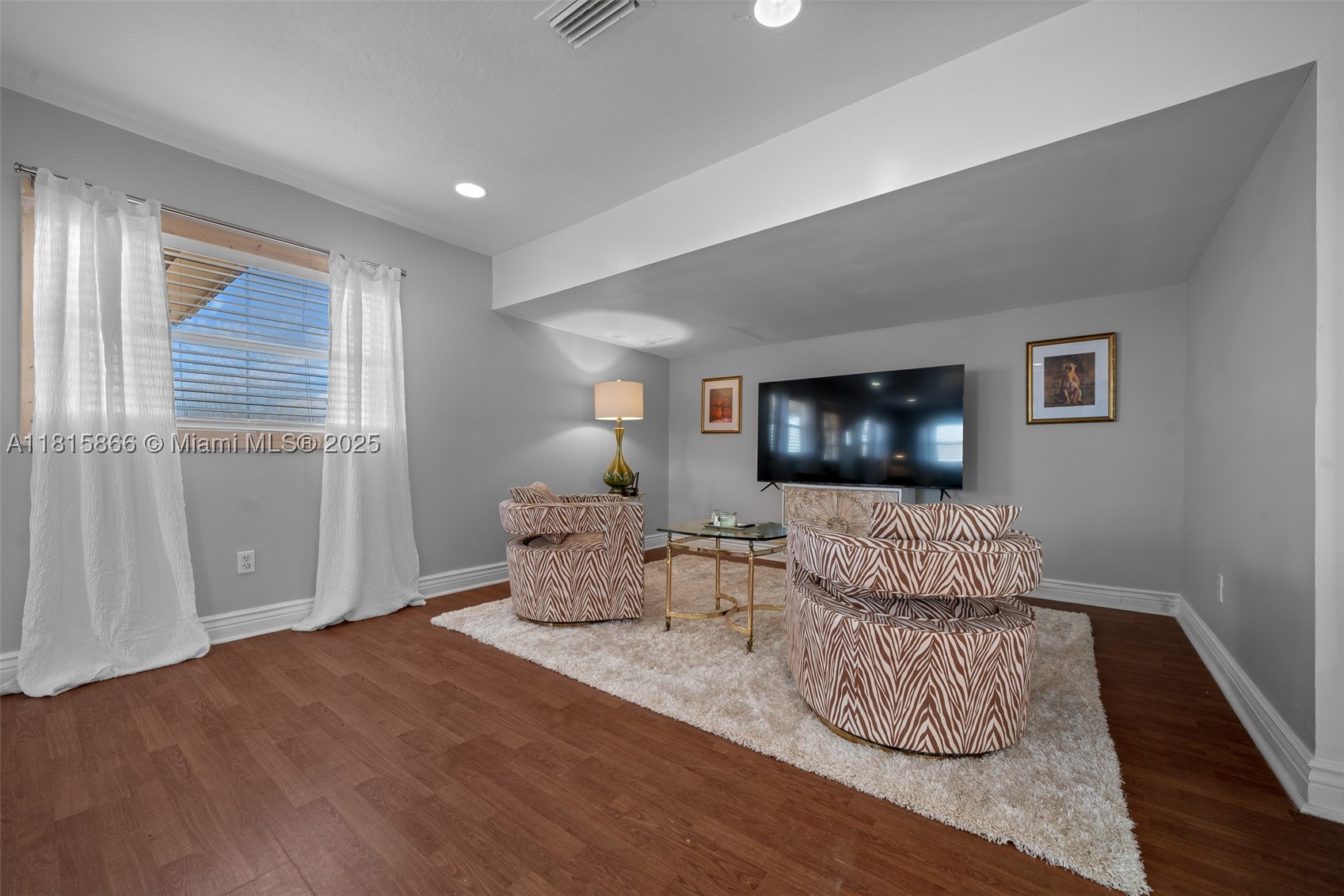 Williston Mile - Residential