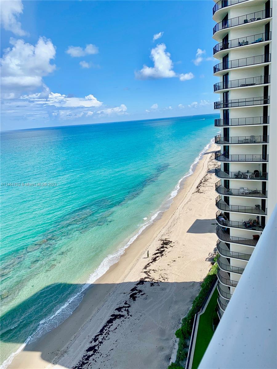 AQUARIUS CONDO - Residential Lease