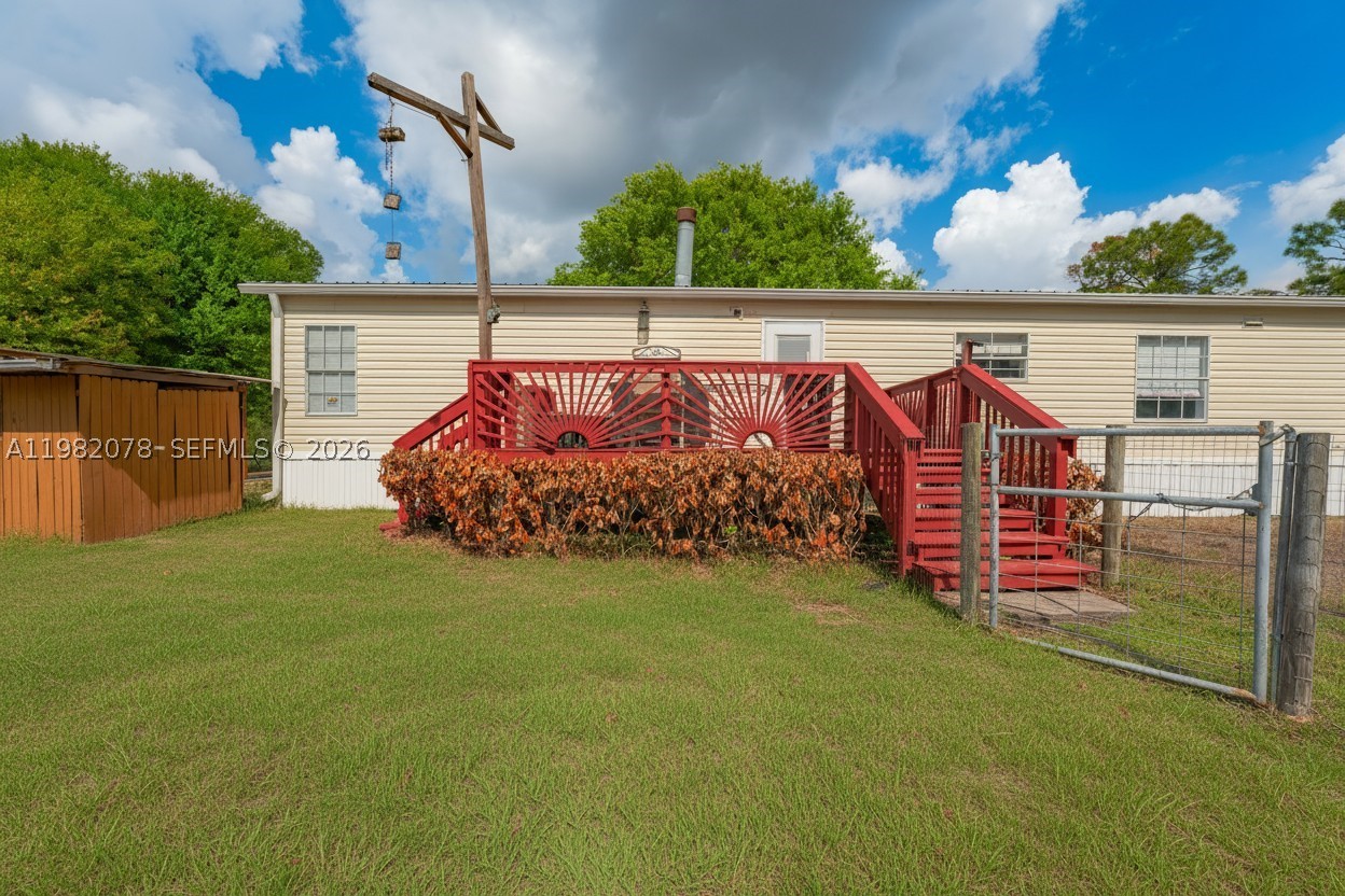 PIONEER PLANTATION - Residential