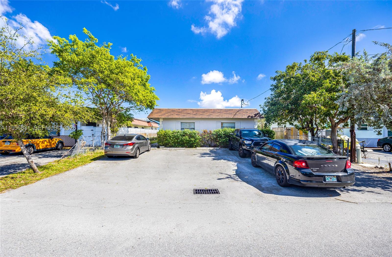 OCEAN DRIVE ESTATES - Residential Income