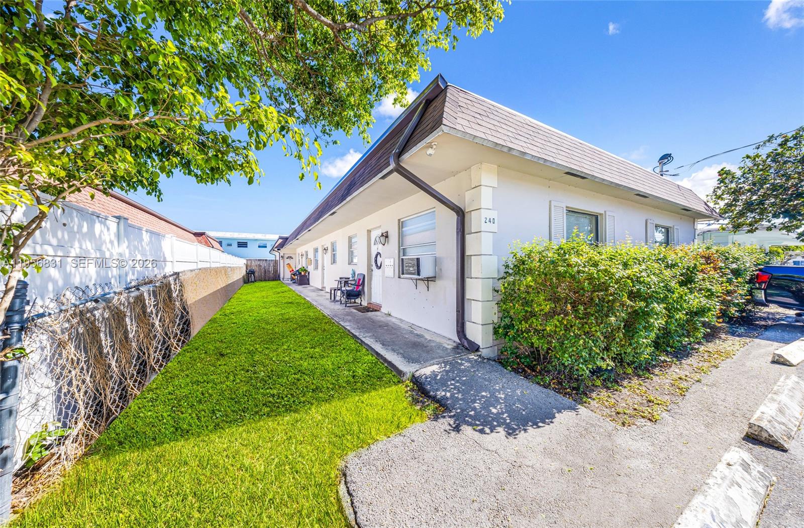 OCEAN DRIVE ESTATES - Residential Income