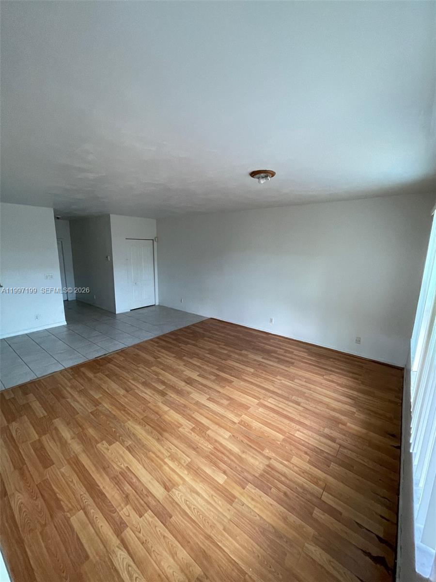 SIERRA RIDGE CONDO M-41 - Residential