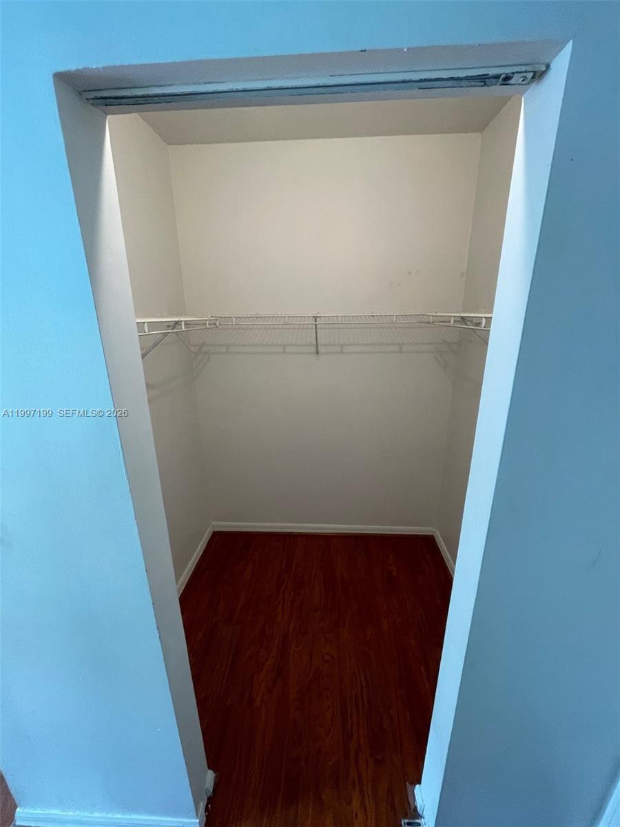 SIERRA RIDGE CONDO M-41 - Residential