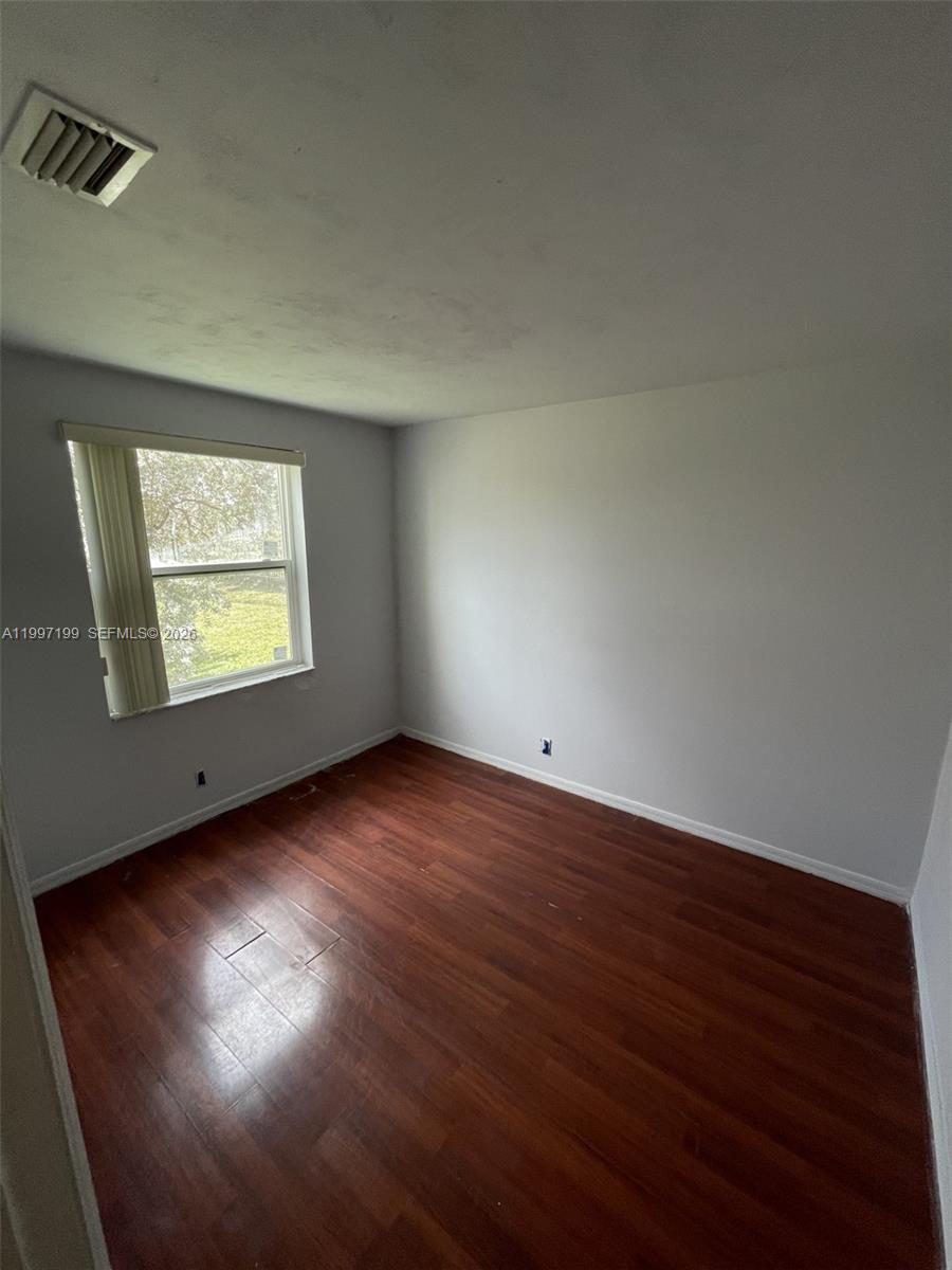 SIERRA RIDGE CONDO M-41 - Residential