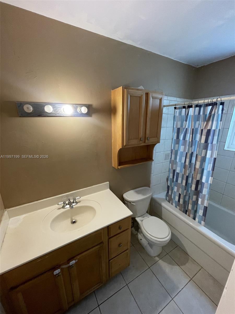 SIERRA RIDGE CONDO M-41 - Residential