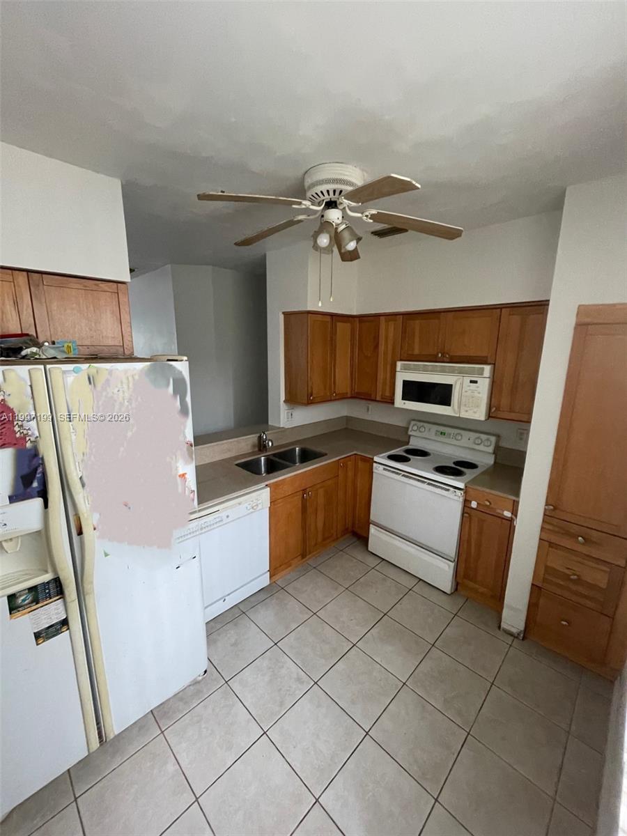 SIERRA RIDGE CONDO M-41 - Residential