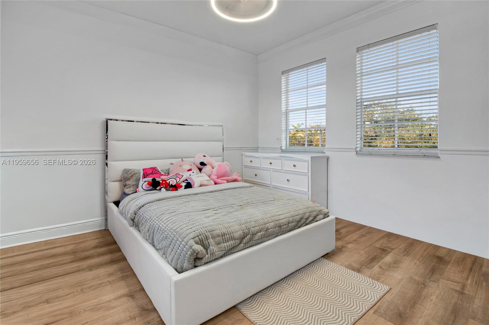 ESCADA - Residential