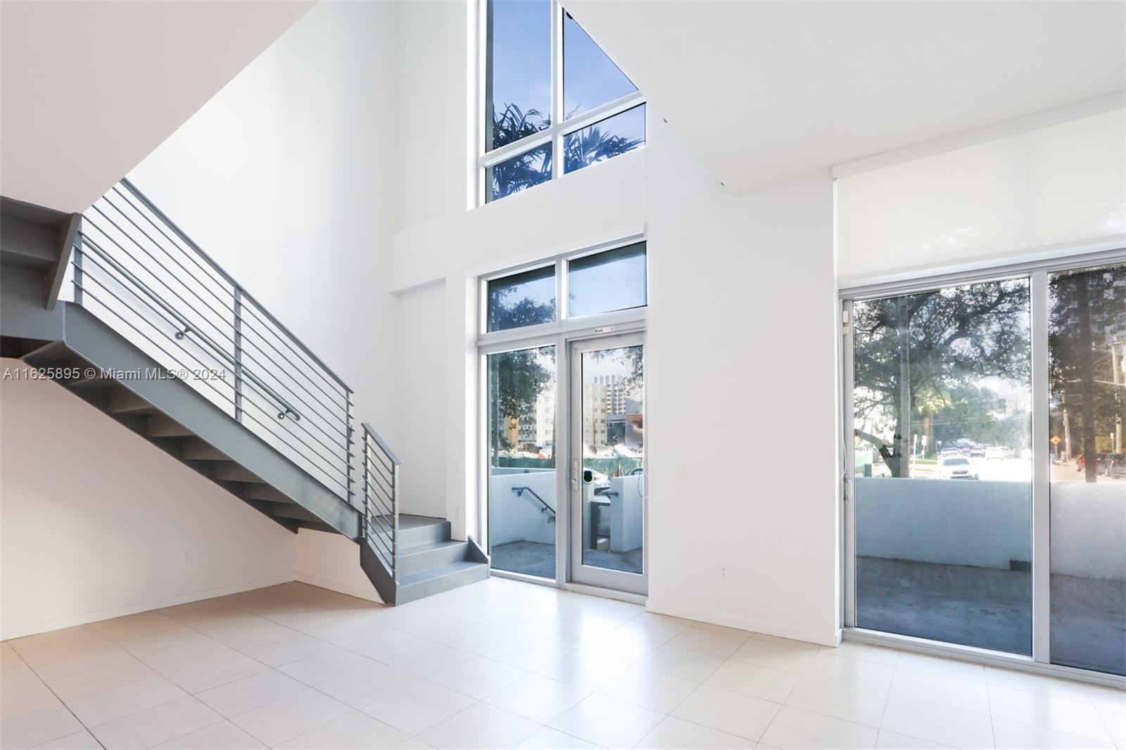 GALLERY ART CONDO - Residential Lease