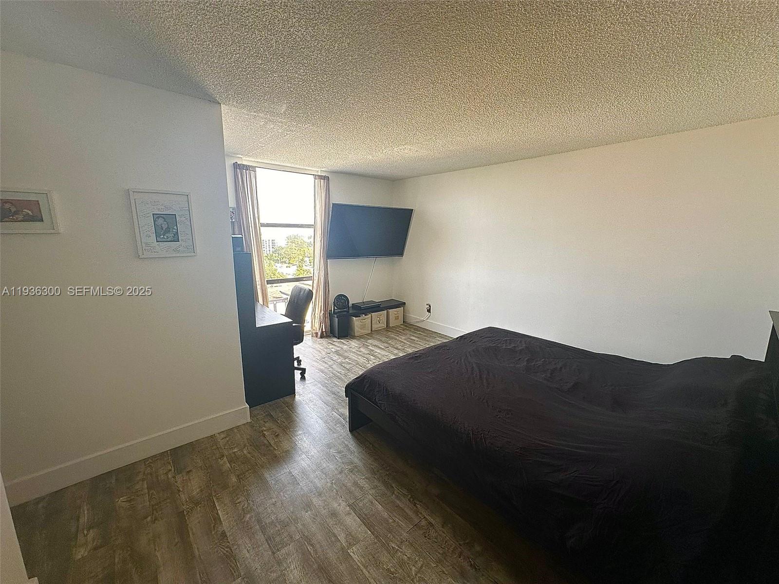 SAILBOAT CAY CONDO - Residential