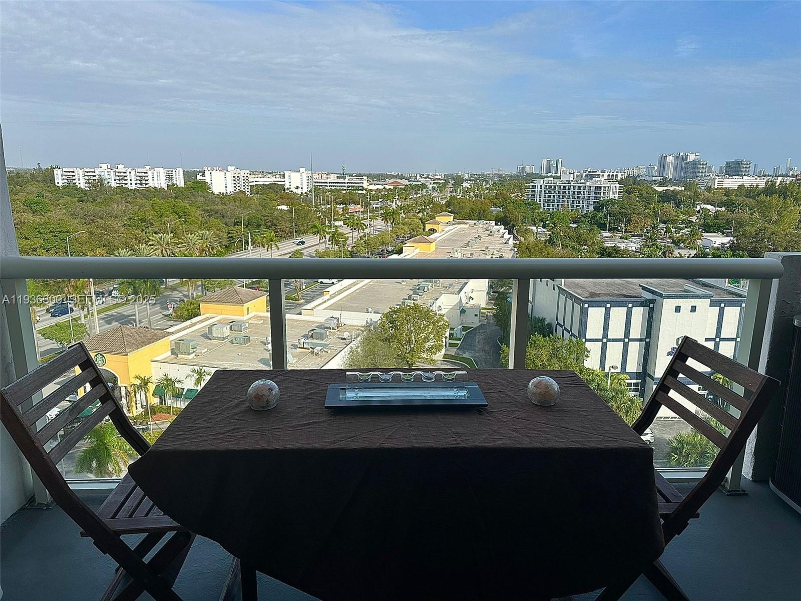 SAILBOAT CAY CONDO - Residential