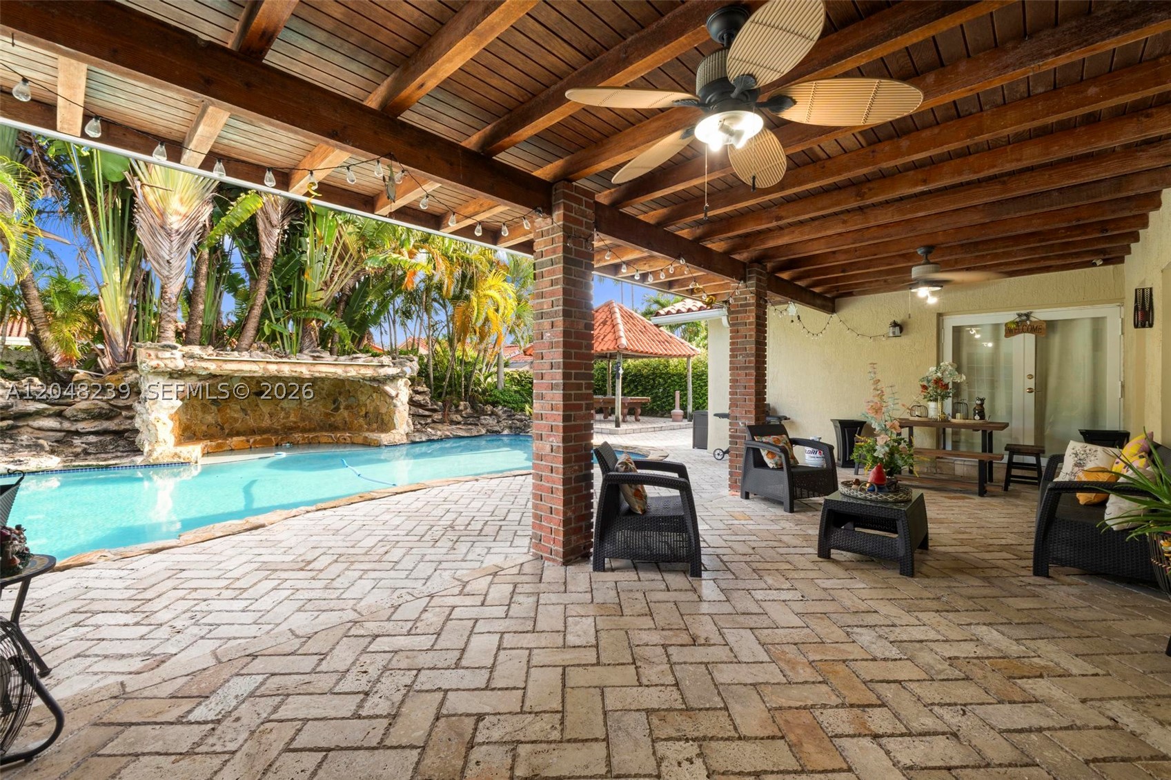 BIRD VILLAS SUB - Residential Lease