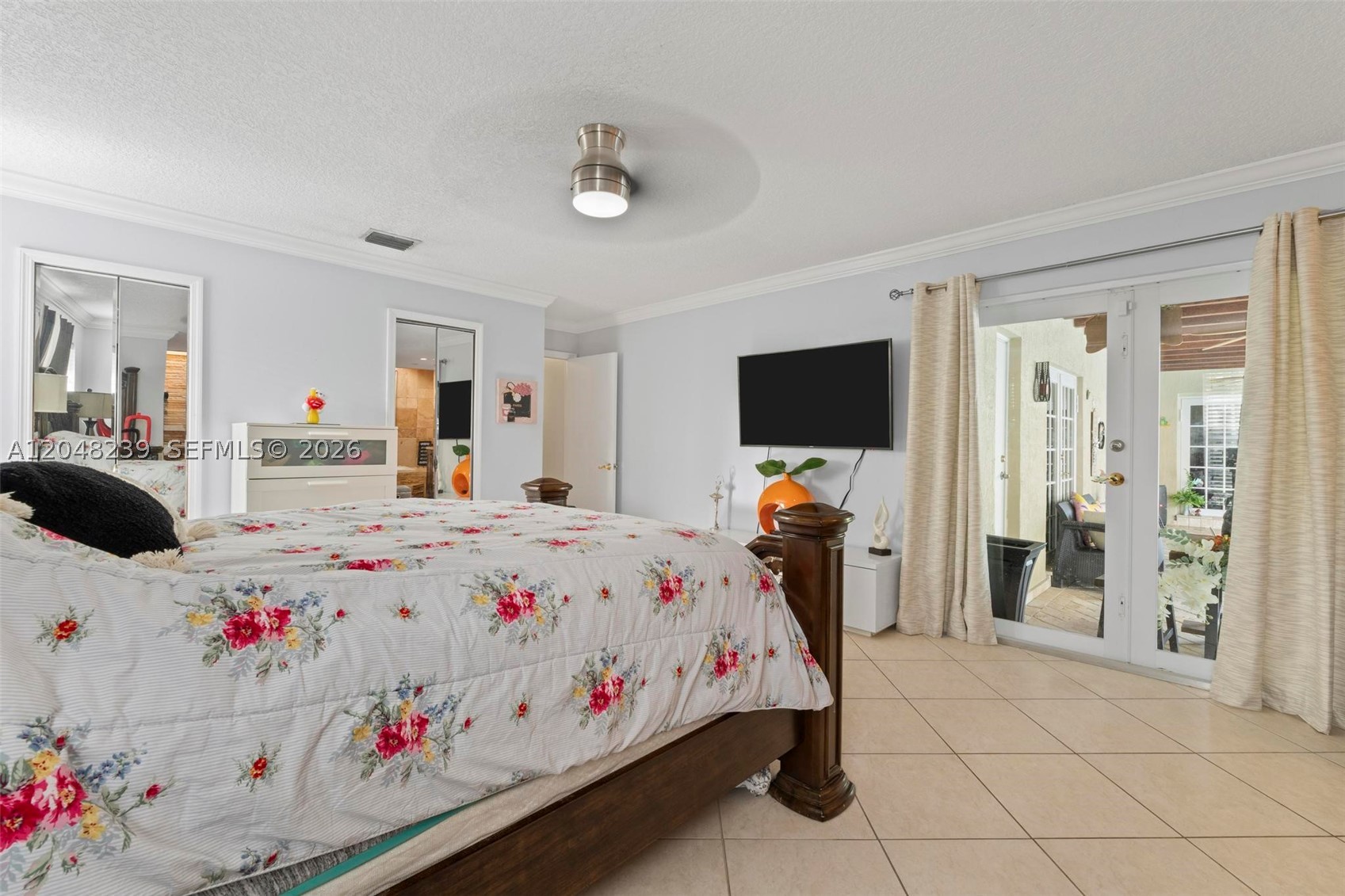BIRD VILLAS SUB - Residential Lease