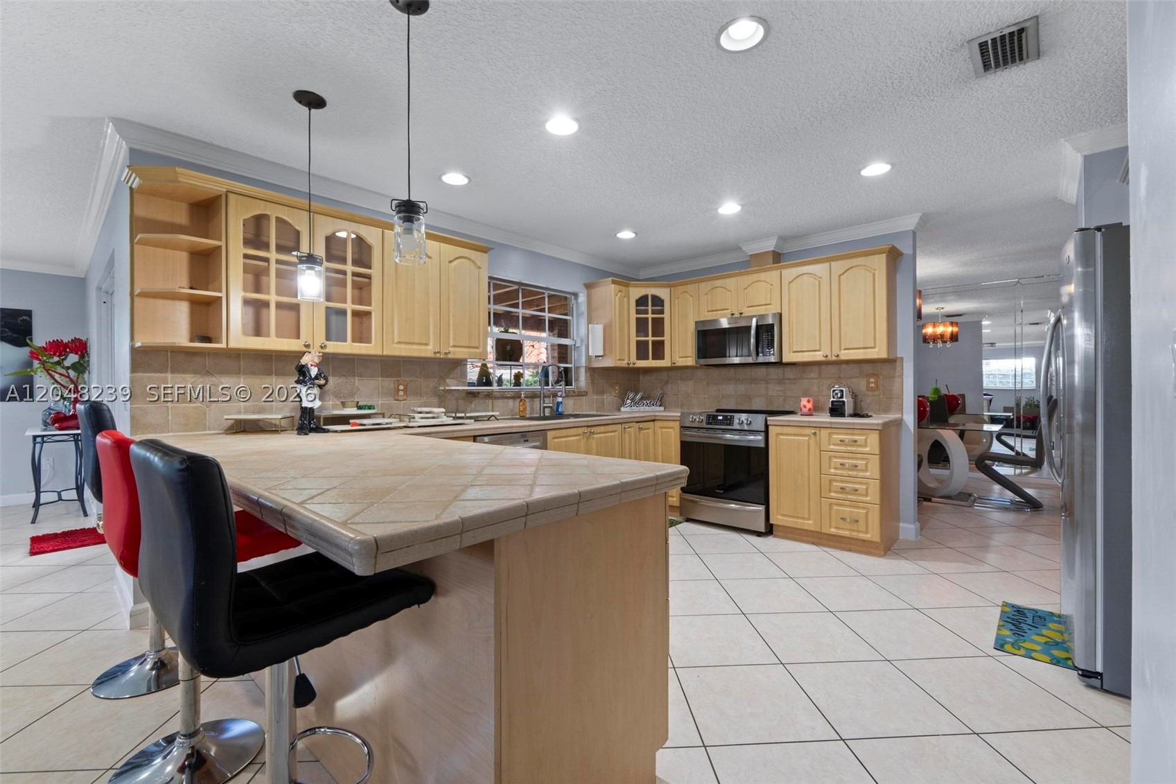 BIRD VILLAS SUB - Residential Lease