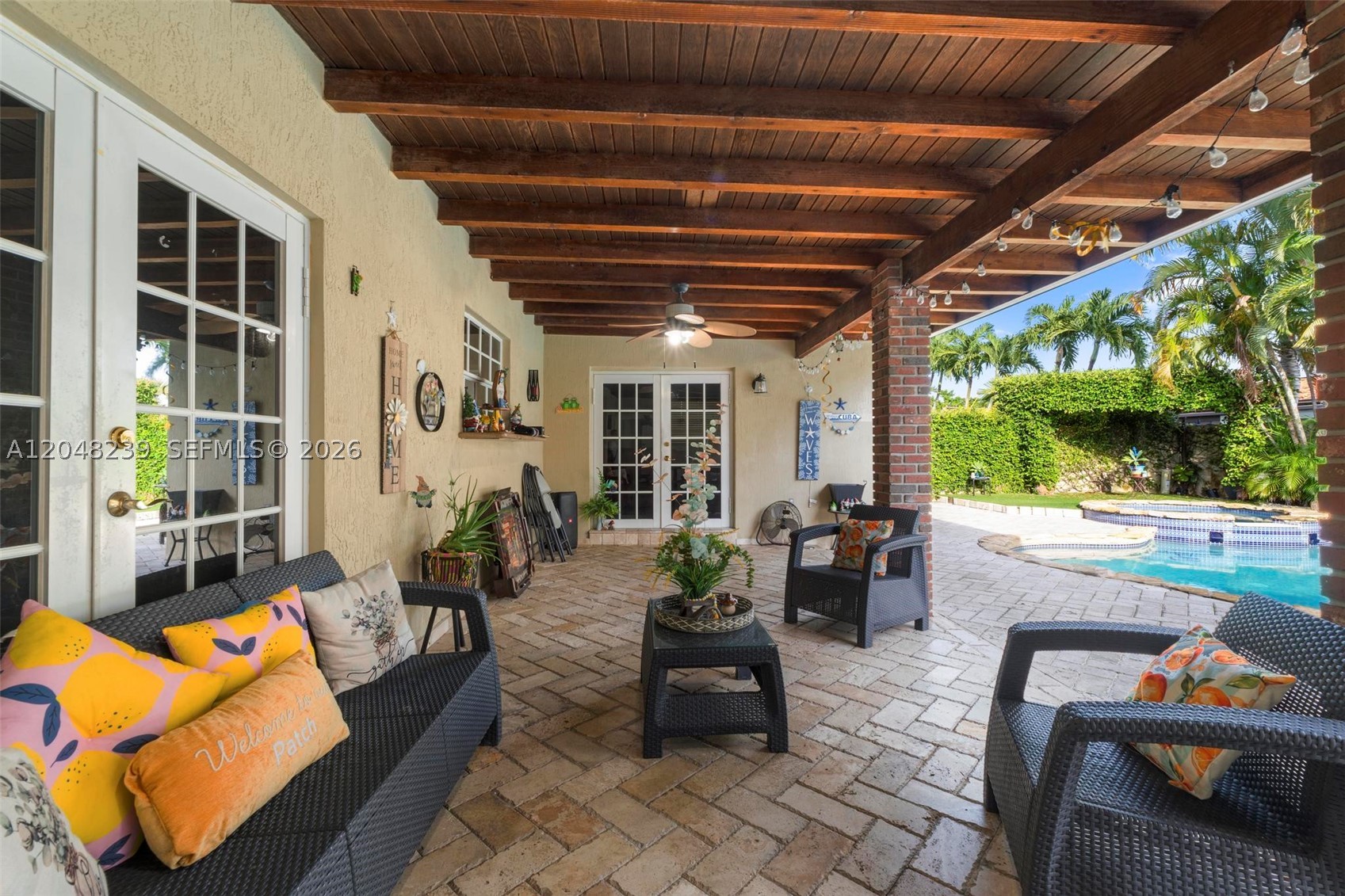 BIRD VILLAS SUB - Residential Lease